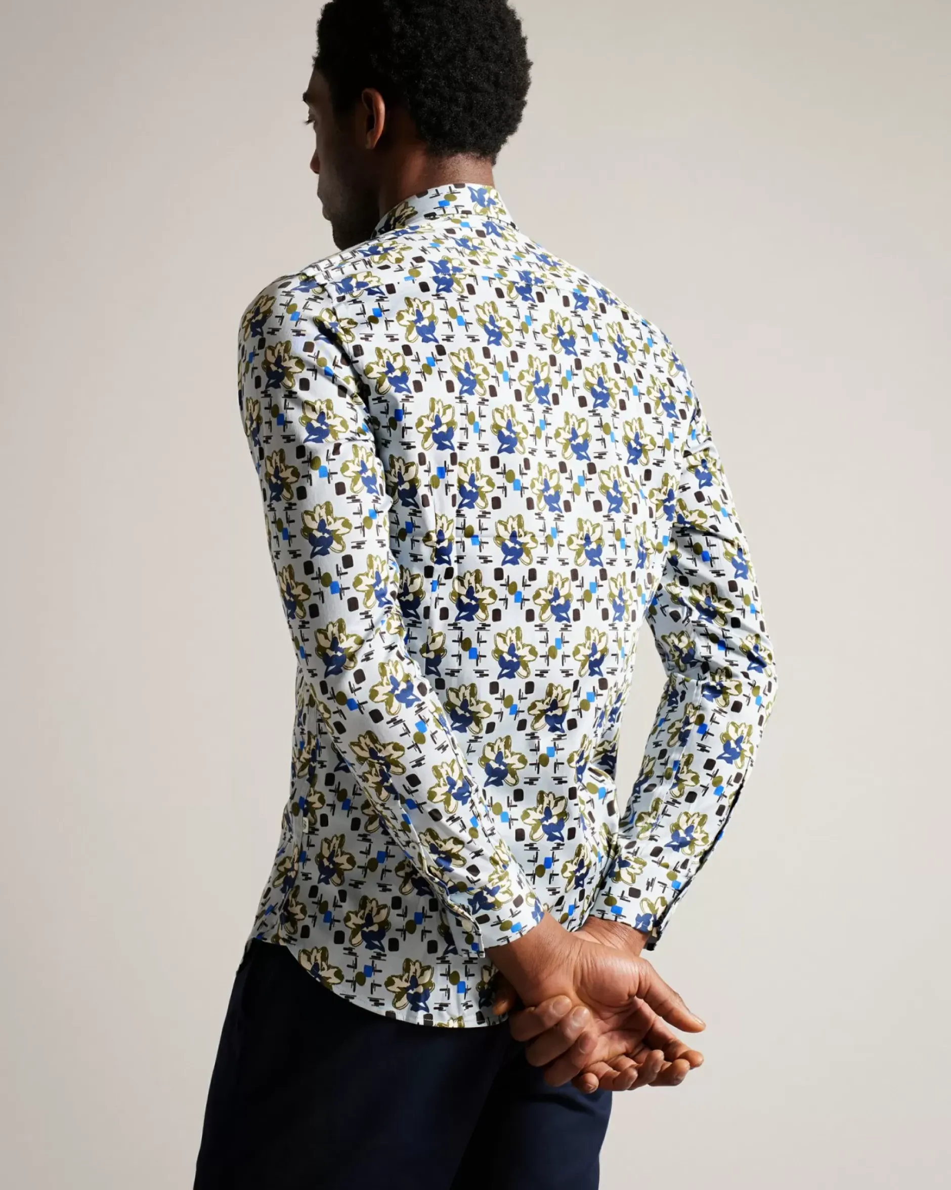 New Arigna Men Shirts
