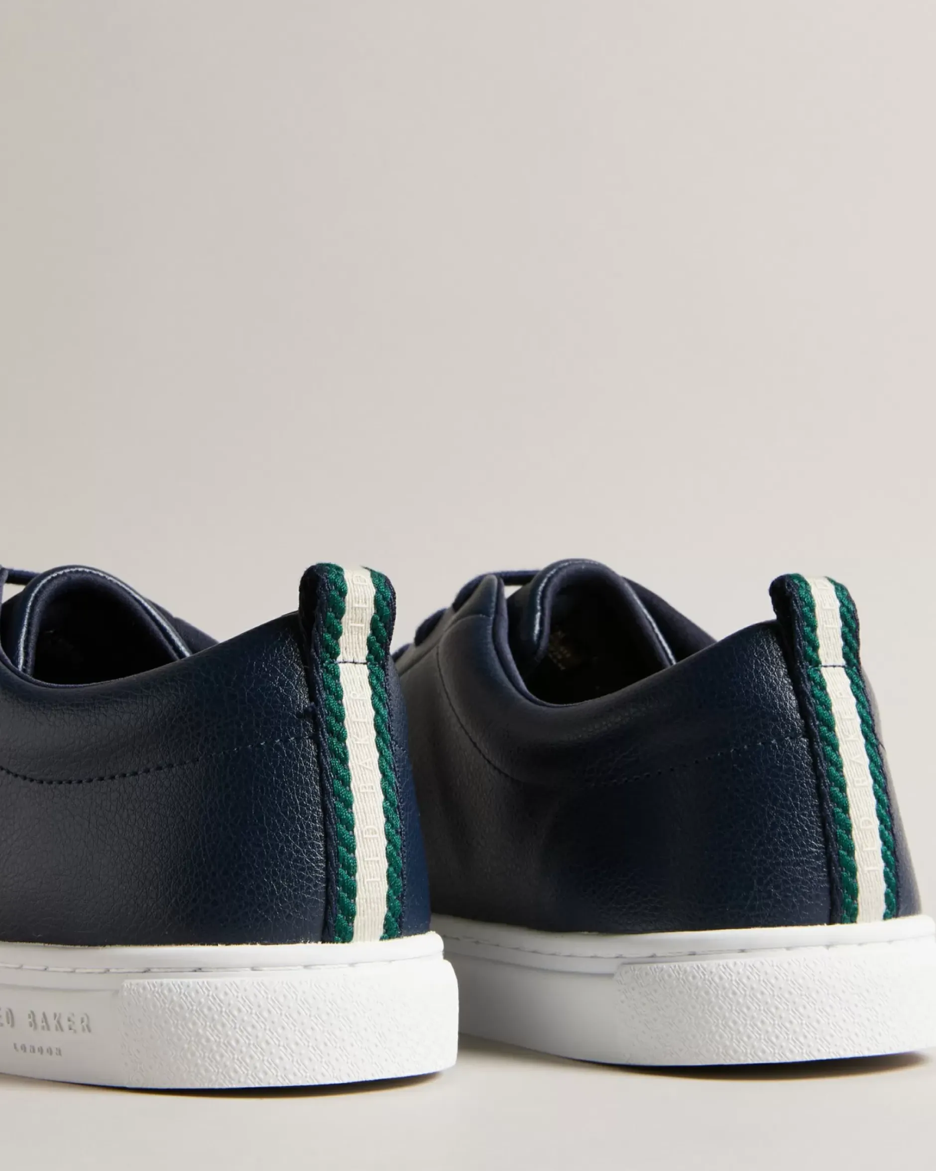 Outlet Artem Men Trainers
