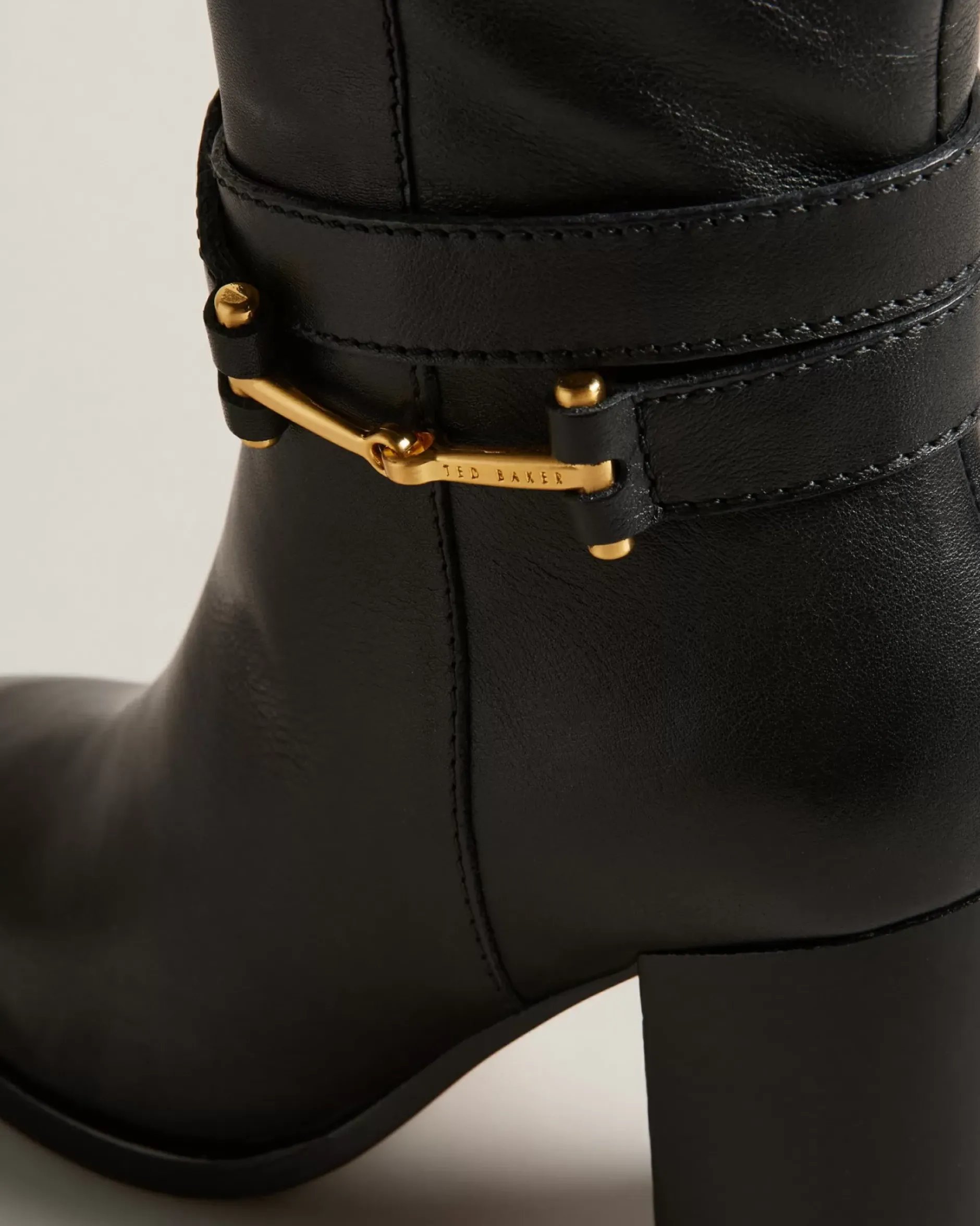 Clearance Aryna Women Boots