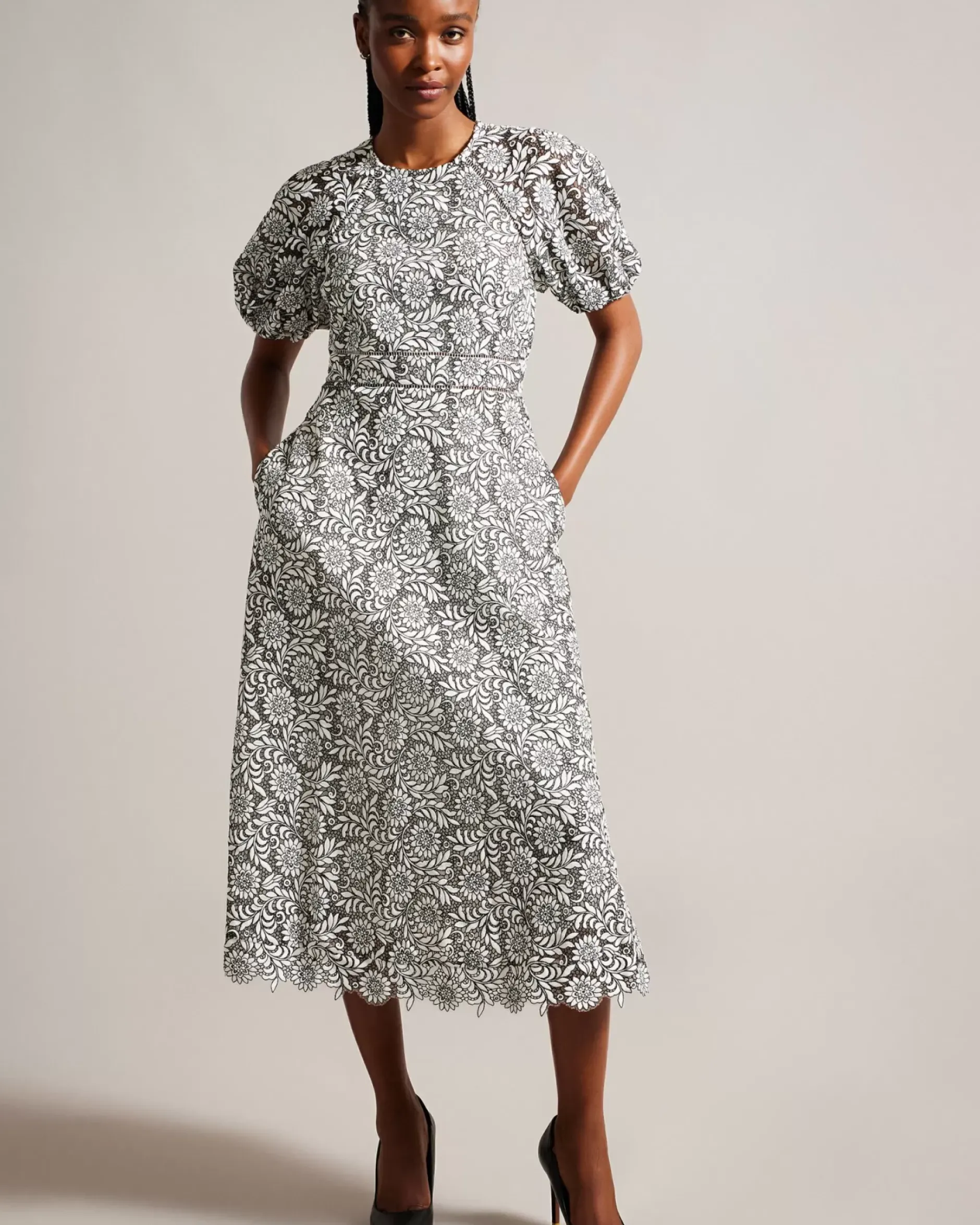 Outlet Ayyah Women Dresses