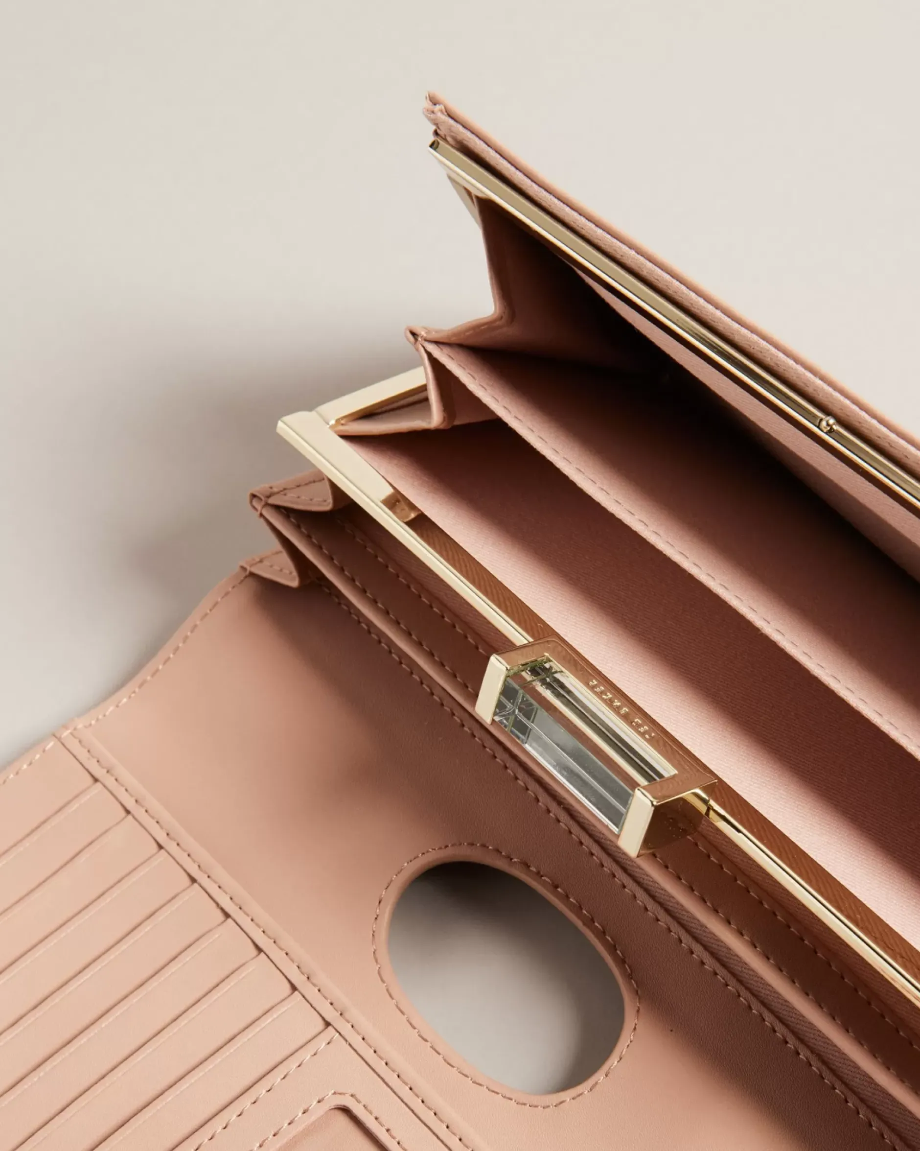 Bitaas Women Purses & Cardholders