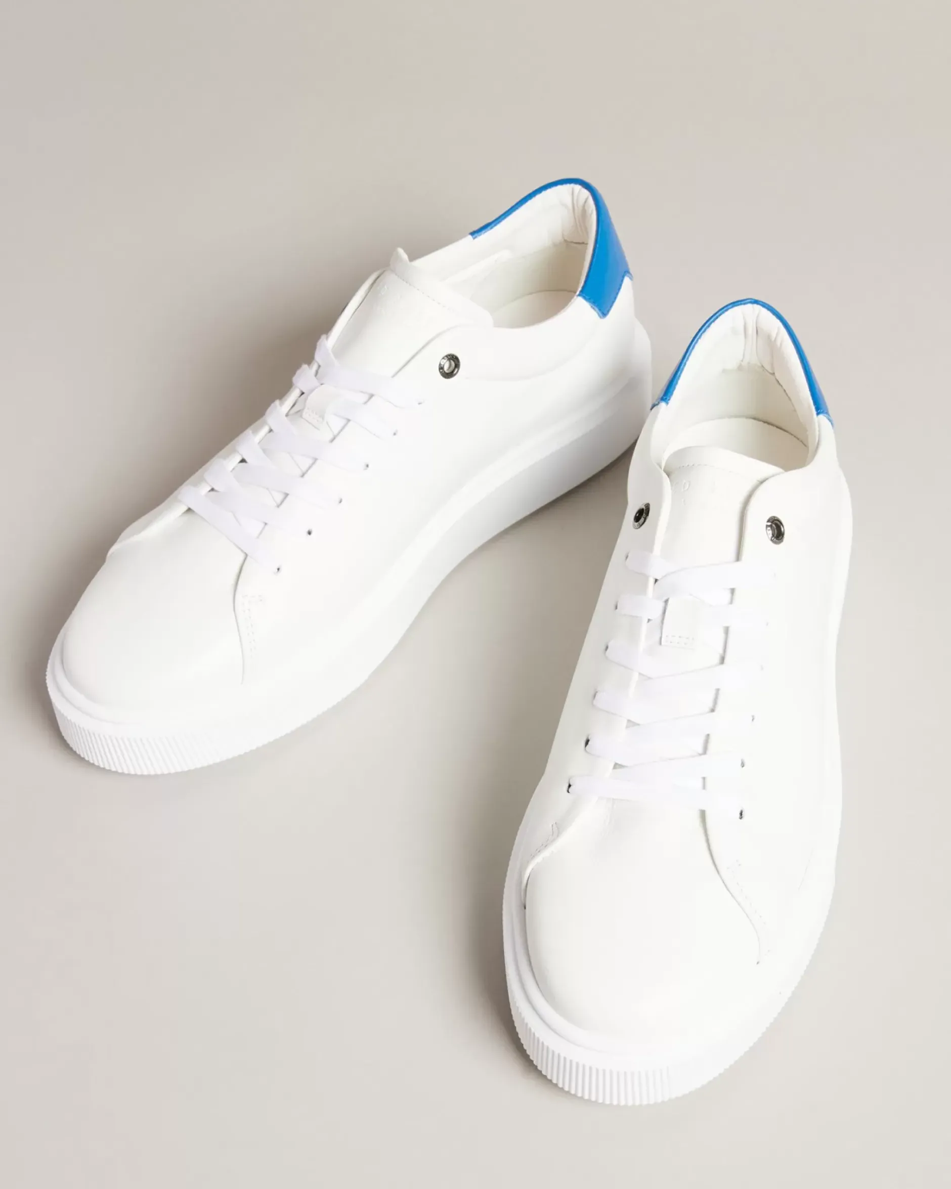 Discount Breyon Men Trainers