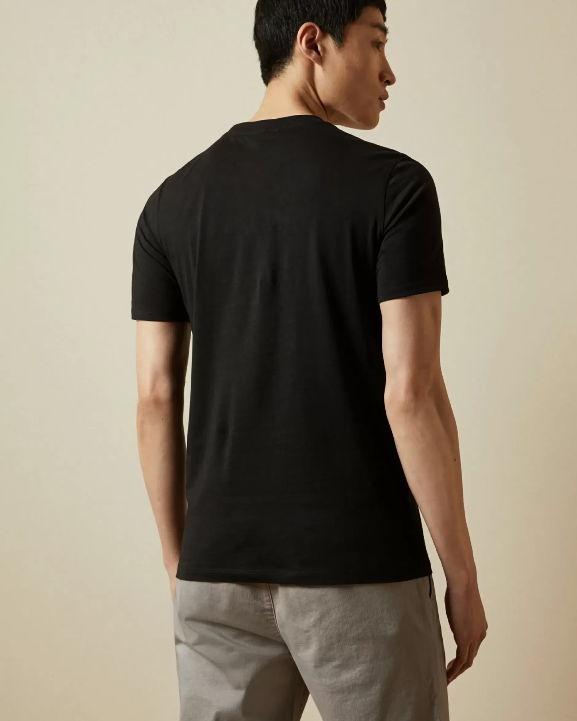 Discount Broni Men Tops