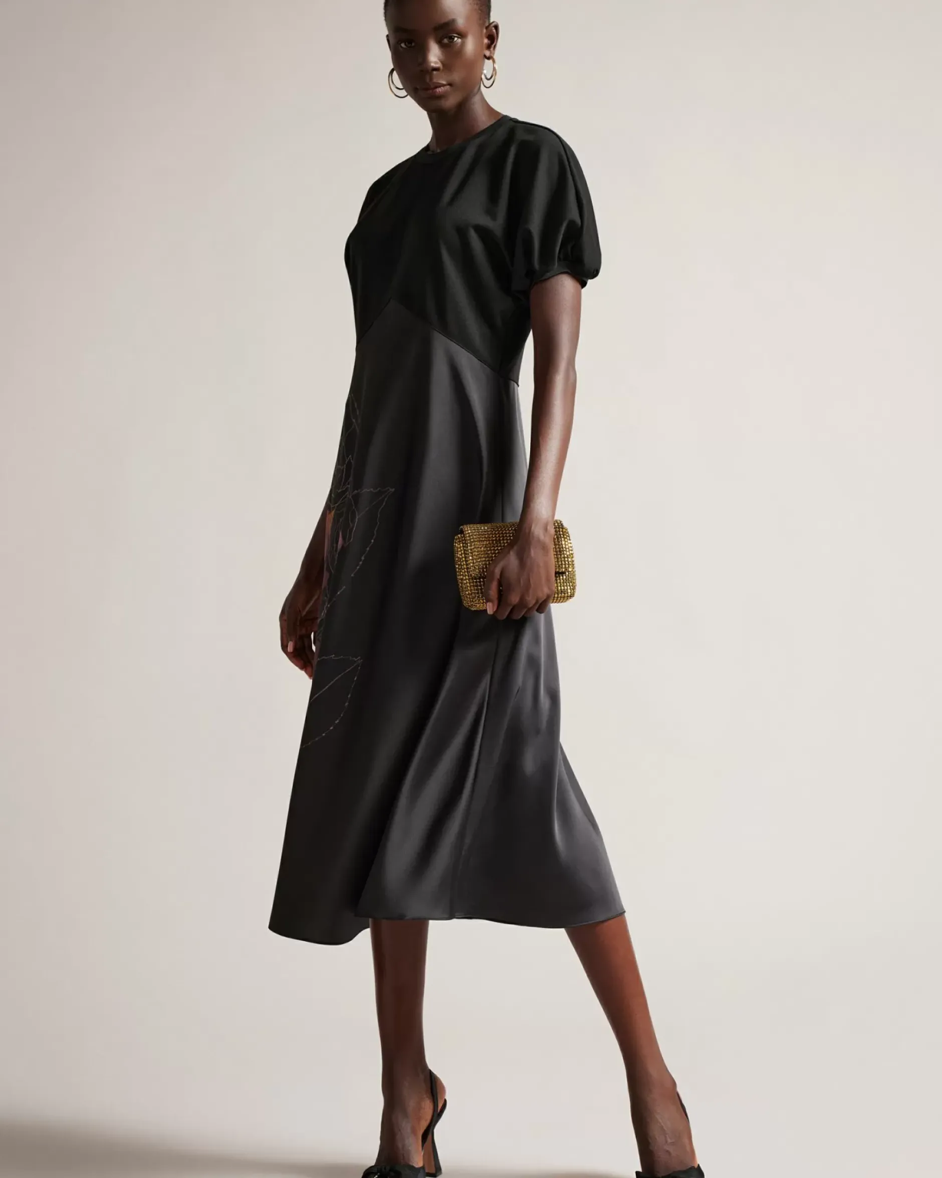 Cillaah Women Dresses