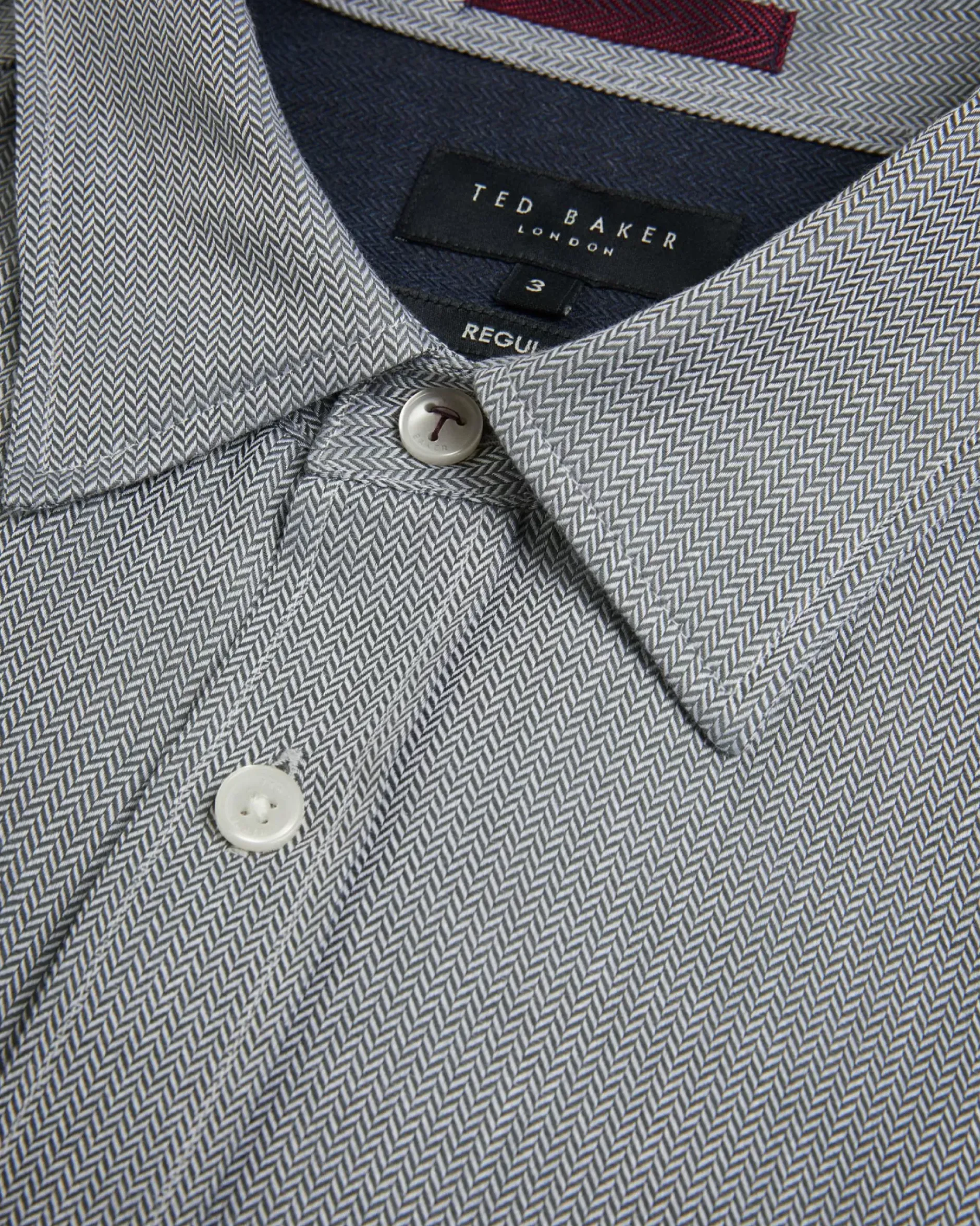 Outlet Crotone Men Shirts