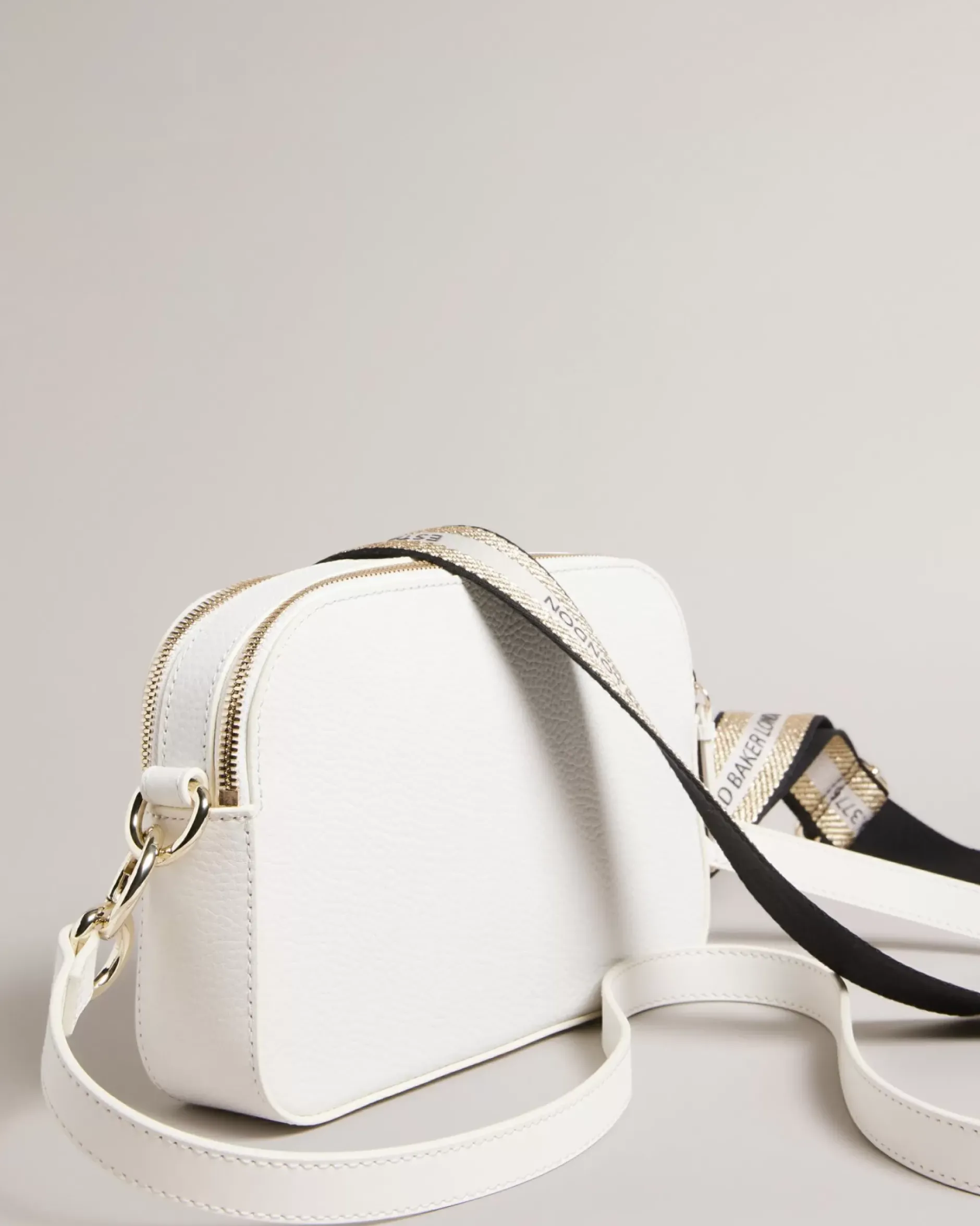 Best Dailiah Women Leather Bags