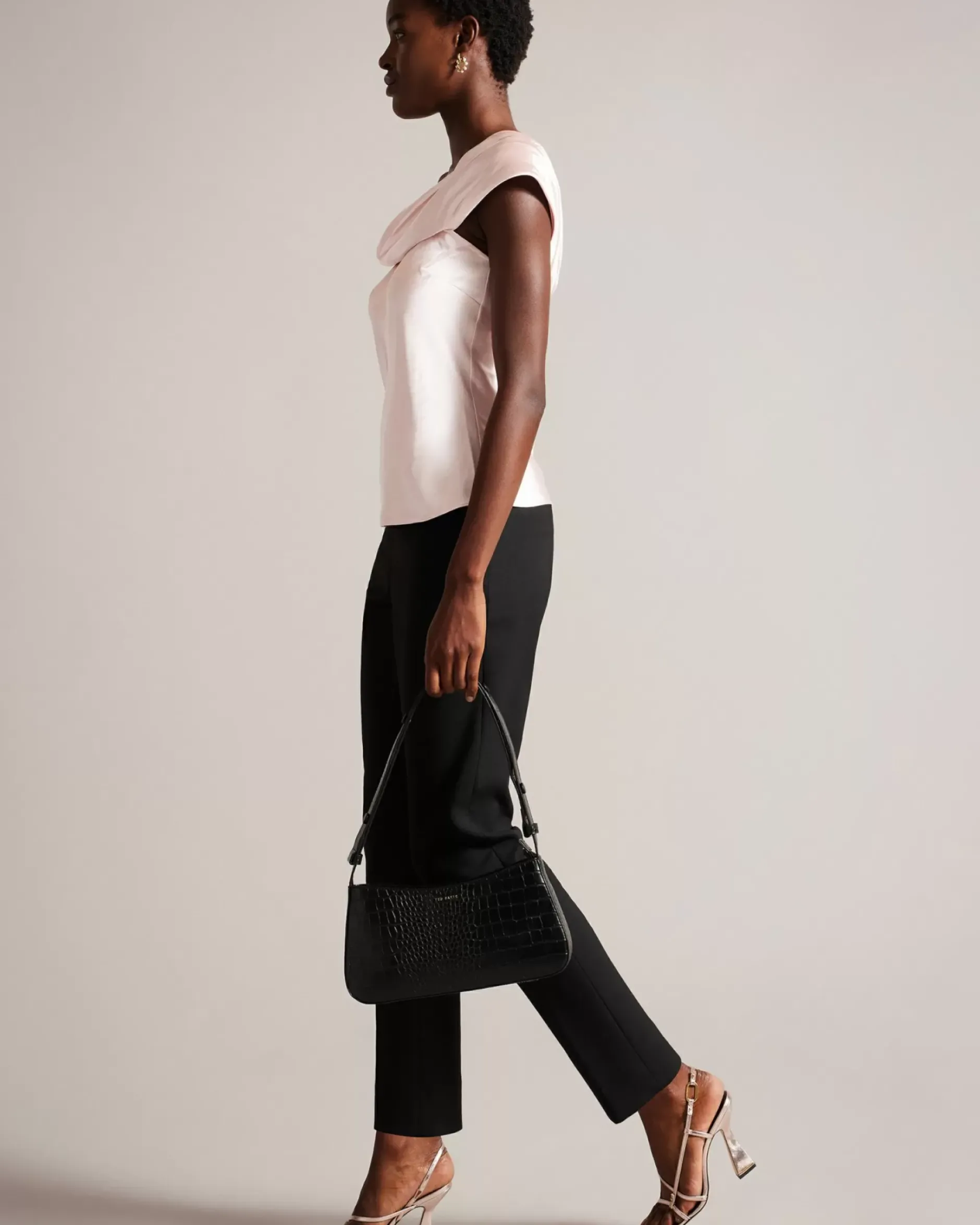 Outlet Deanaah Women Tops & Blouses