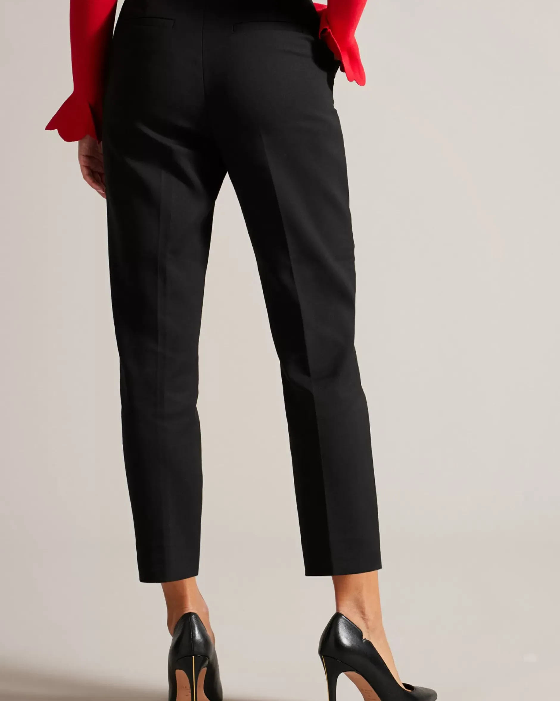 Devana Women Trousers & Shorts