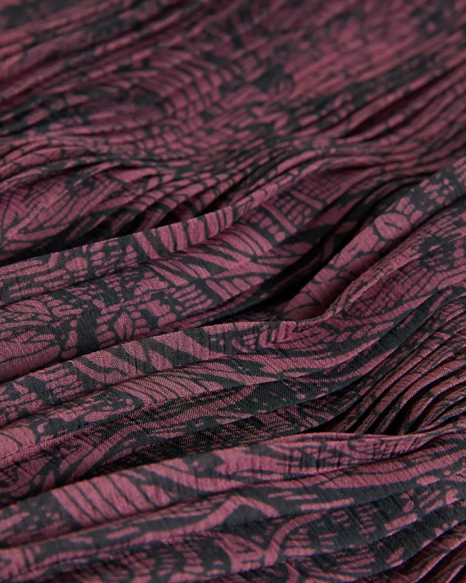 New Emmilia Women Skirts
