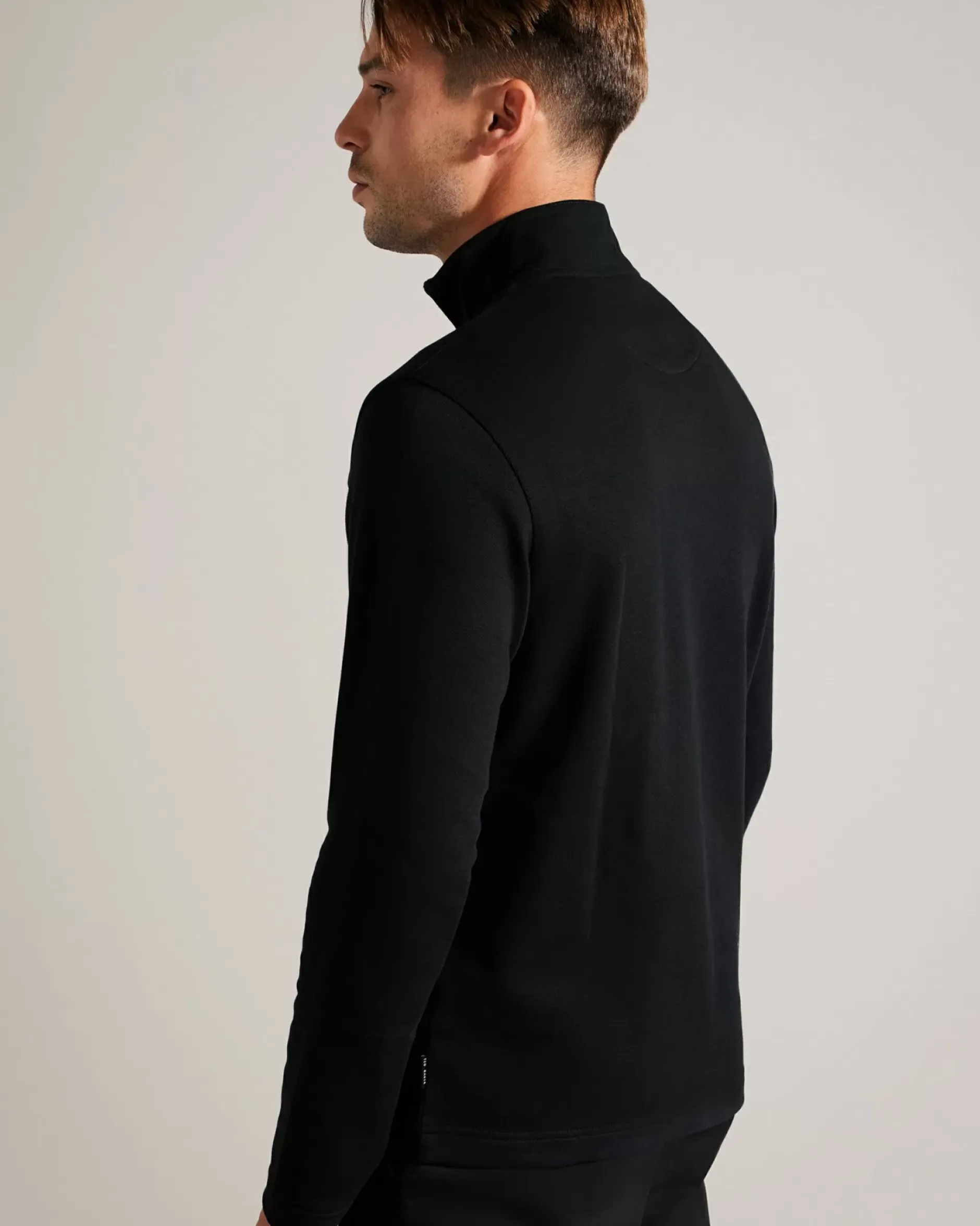 Hot Gazine Men Sweatshirts & Hoodies