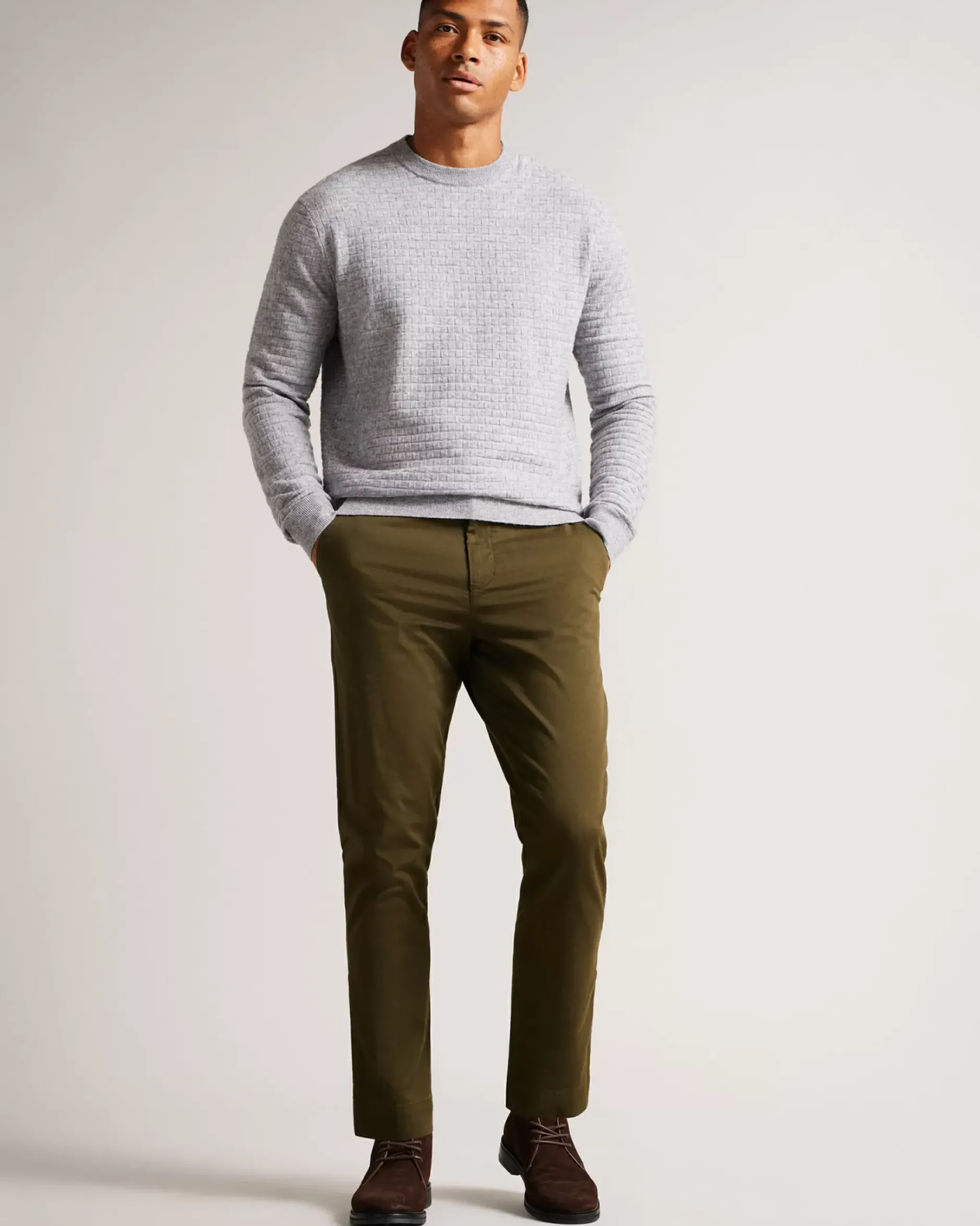 Discount Genbee Men Trousers & Chinos