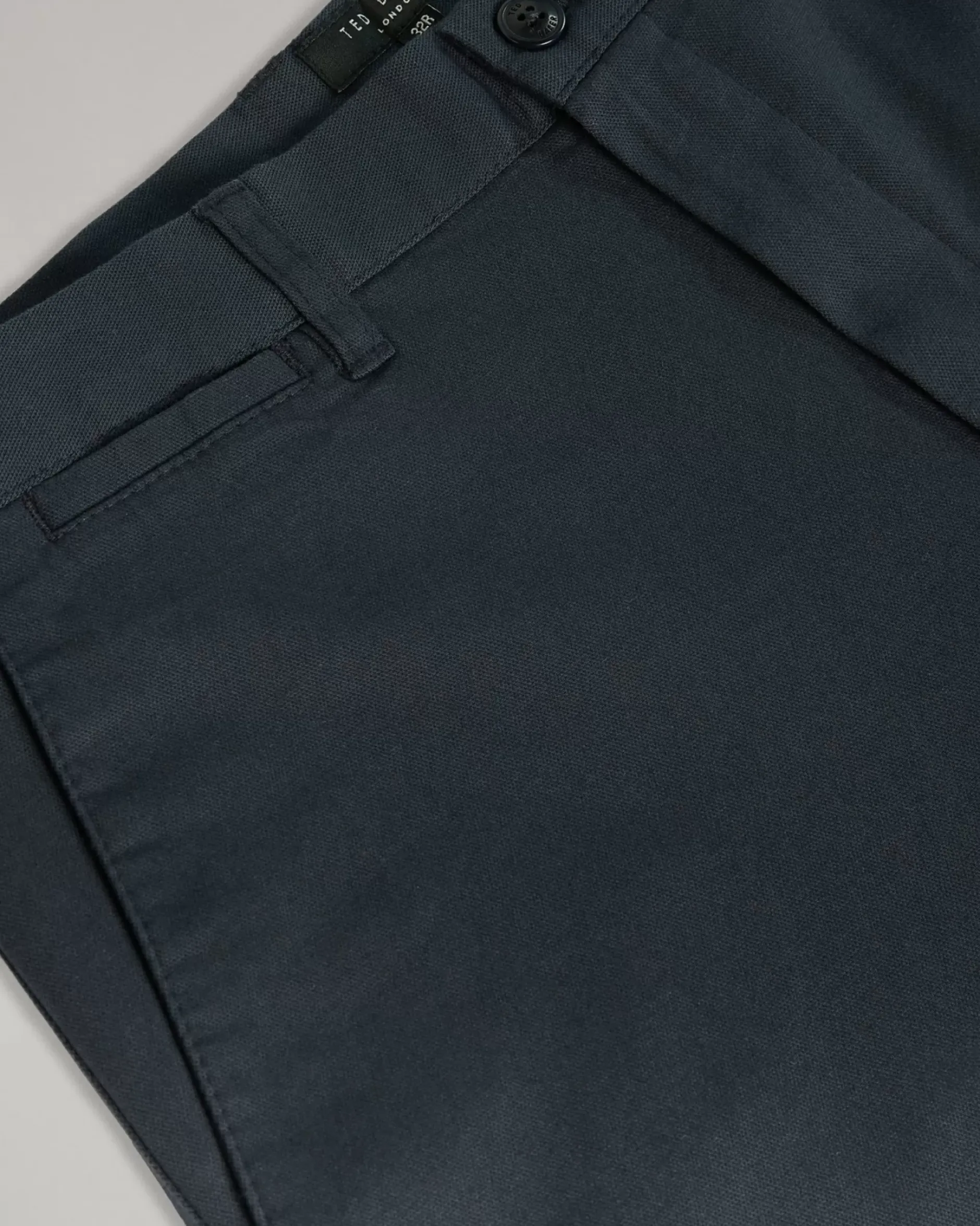 Discount Genbee Men Trousers & Chinos