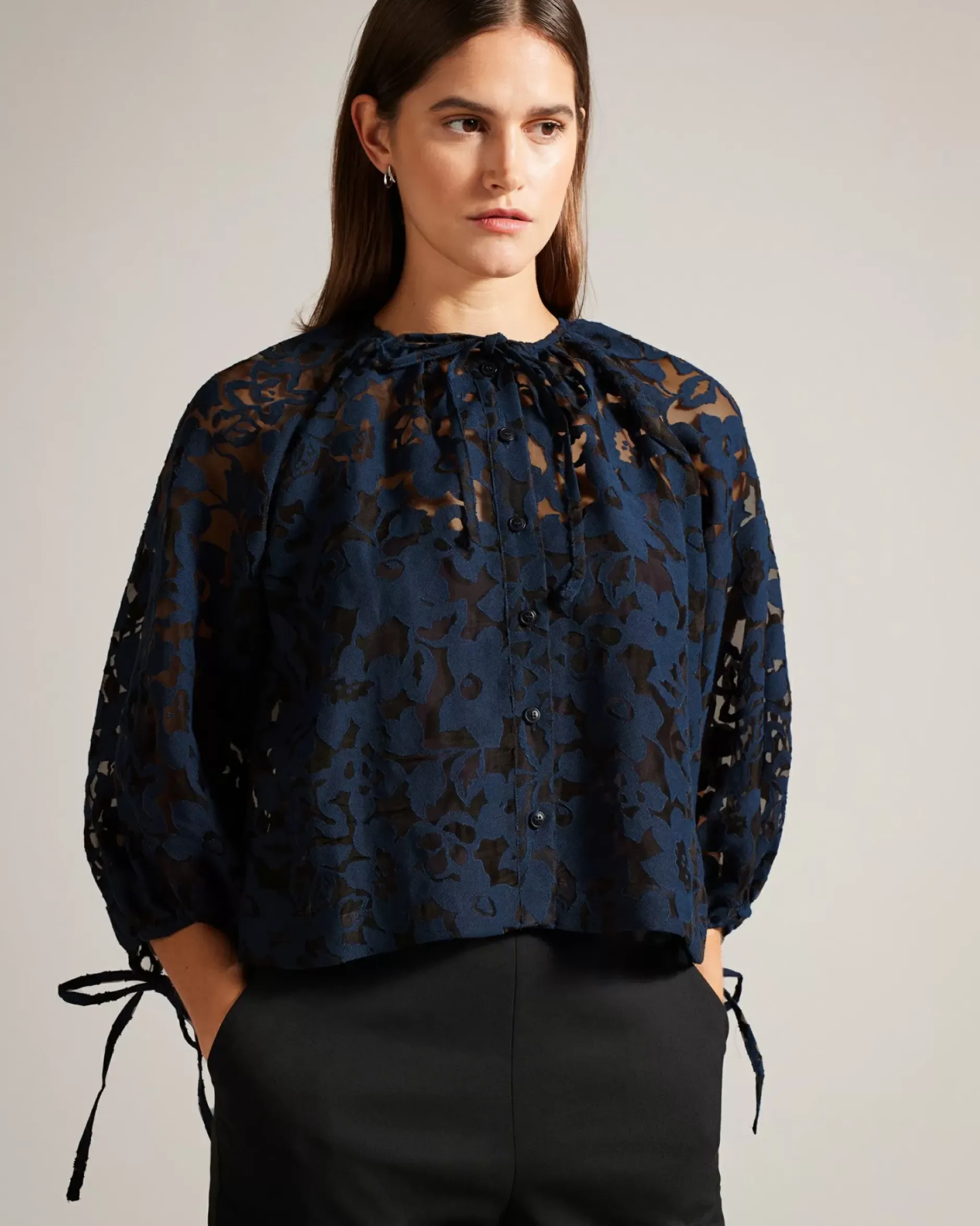 Hot Gillou Women Tops & Blouses