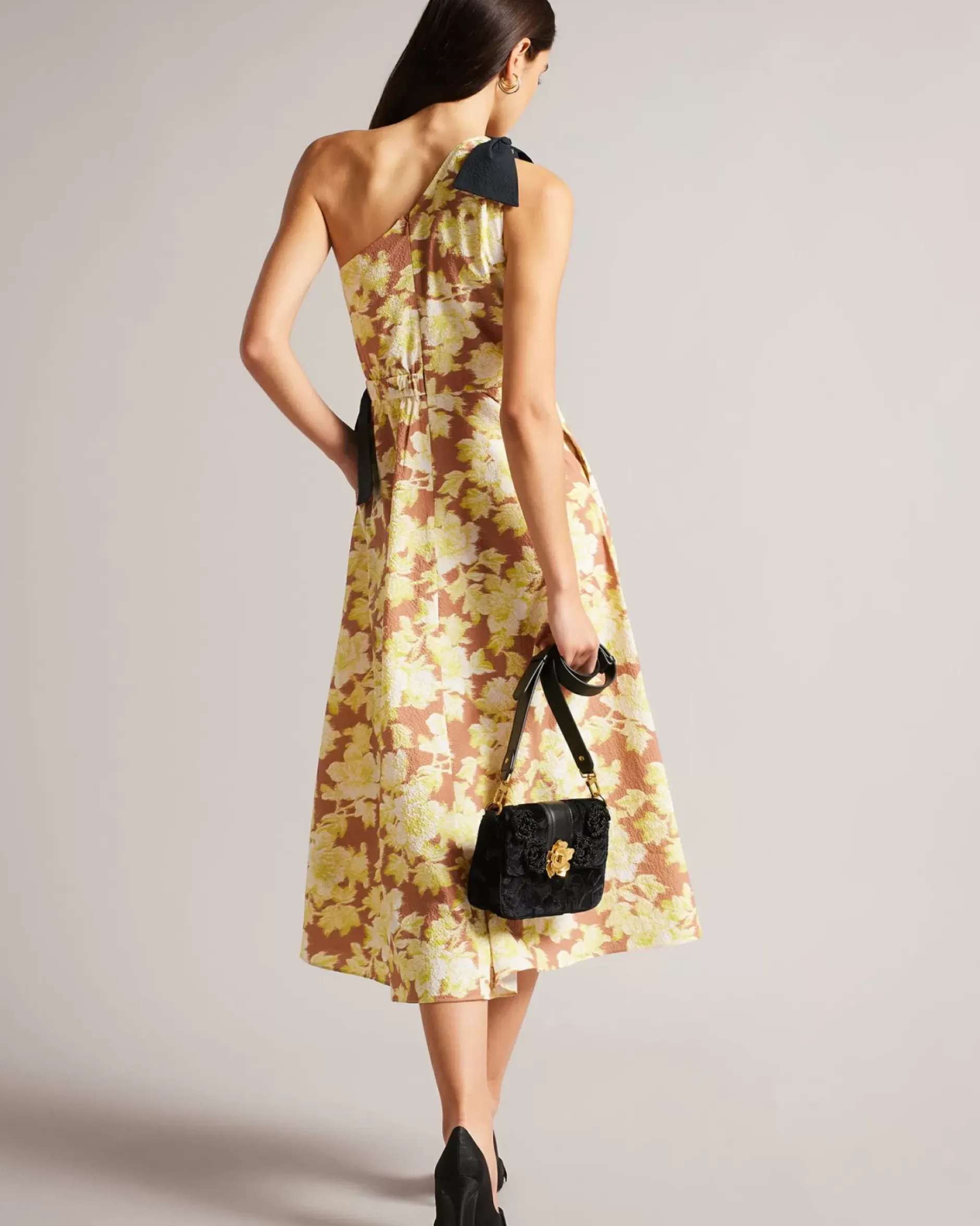 Outlet Henriah Women Dresses