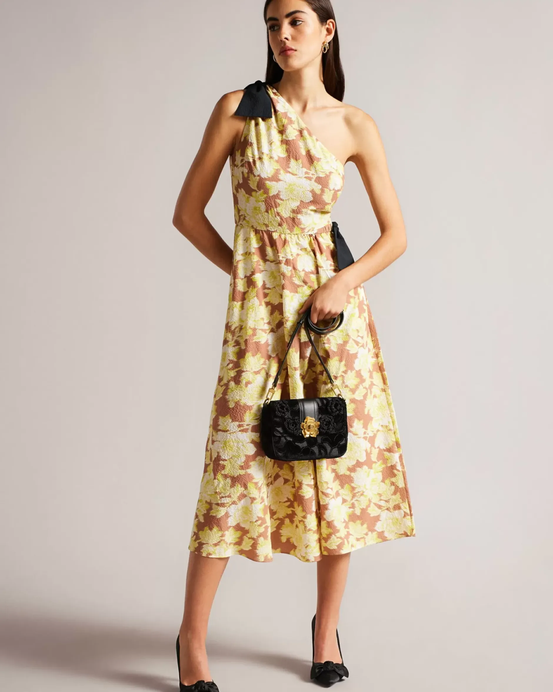 Outlet Henriah Women Dresses