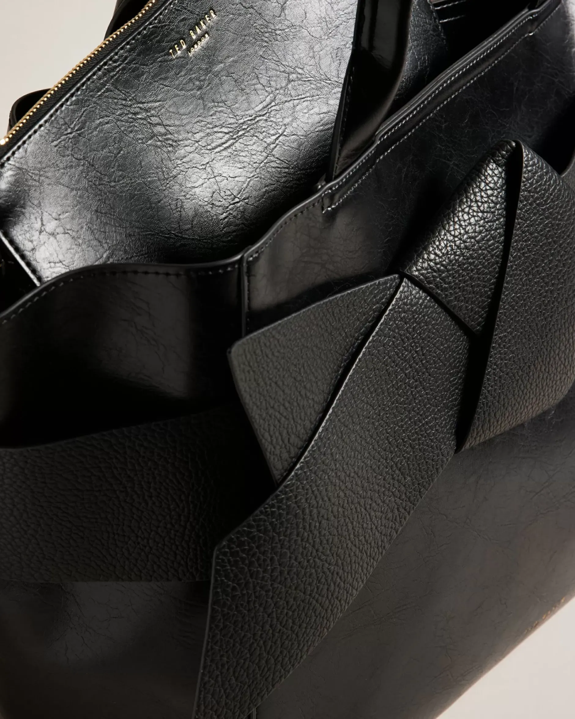 Hot Jimma Women Icon Bags & Signature Bags