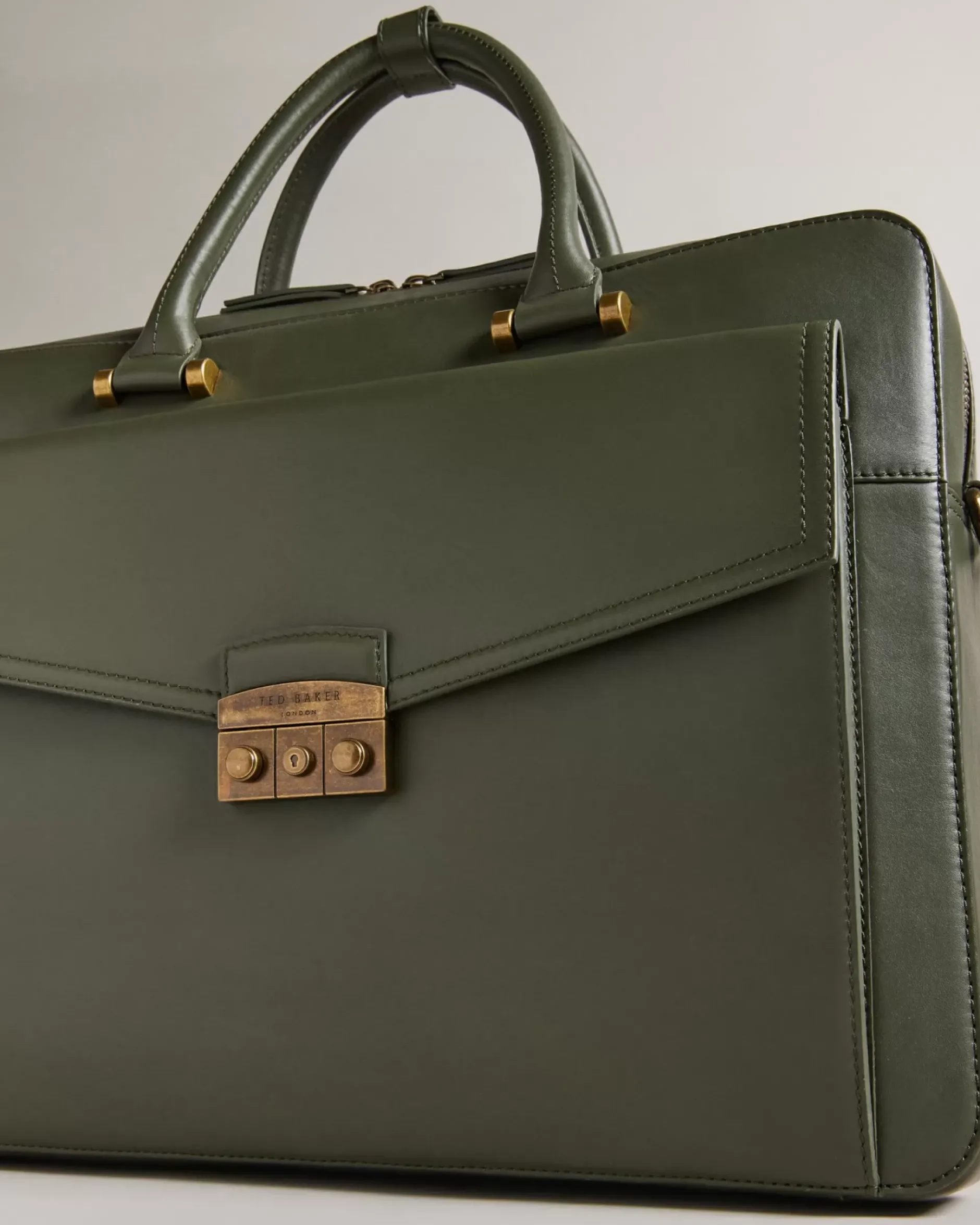 Discount Kalbe Men Document Bags