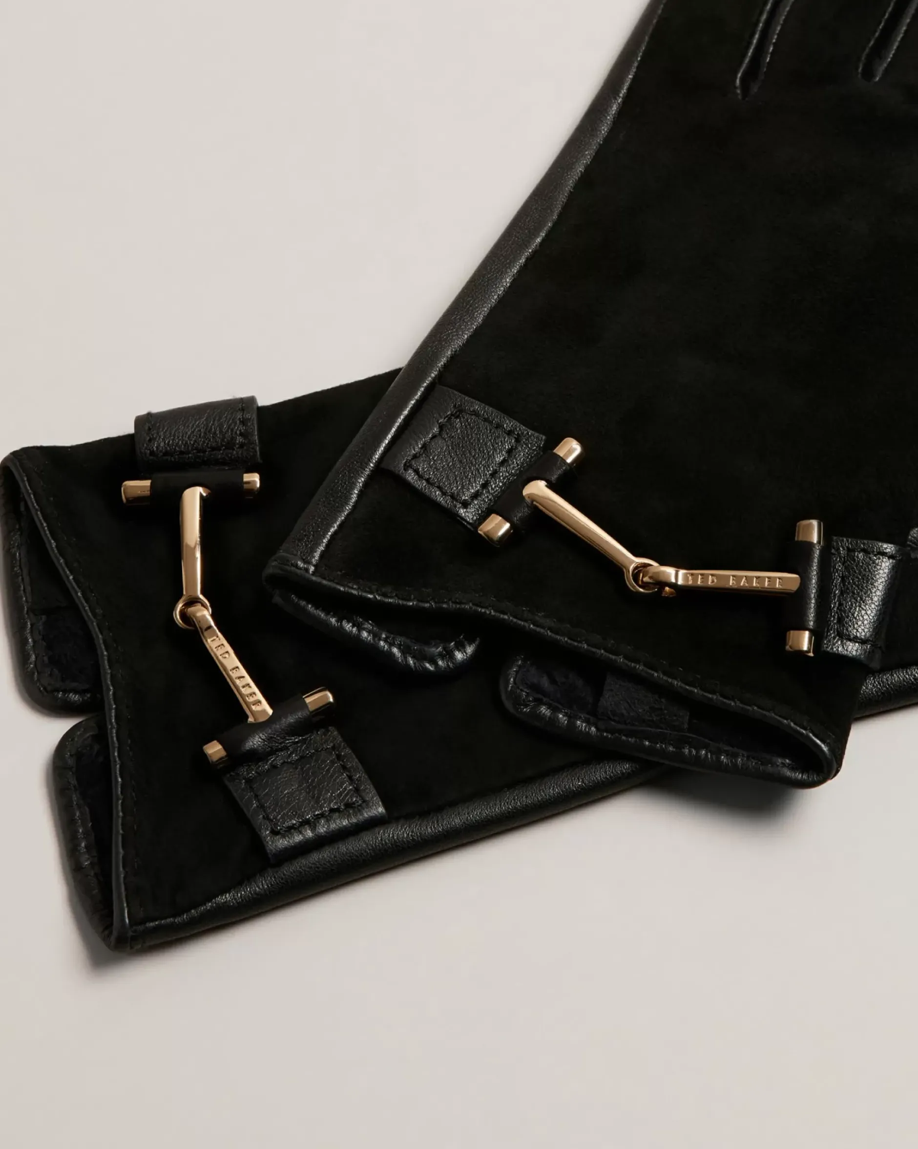 Sale Kelaa Women Gloves