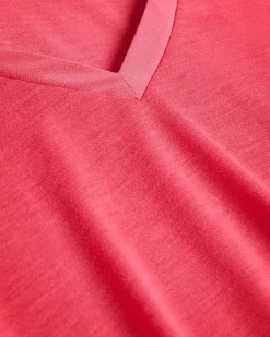 Best Kerika Women T-Shirts & Vests