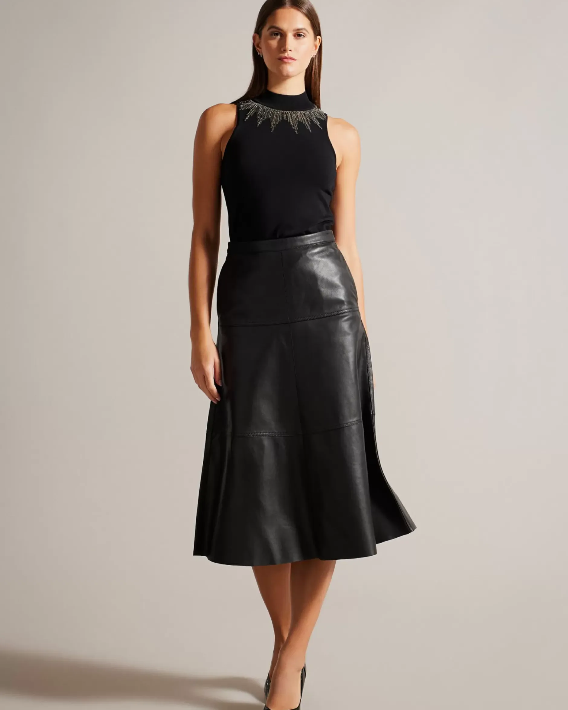 Online Larinaa Women Jumpers & Cardigans