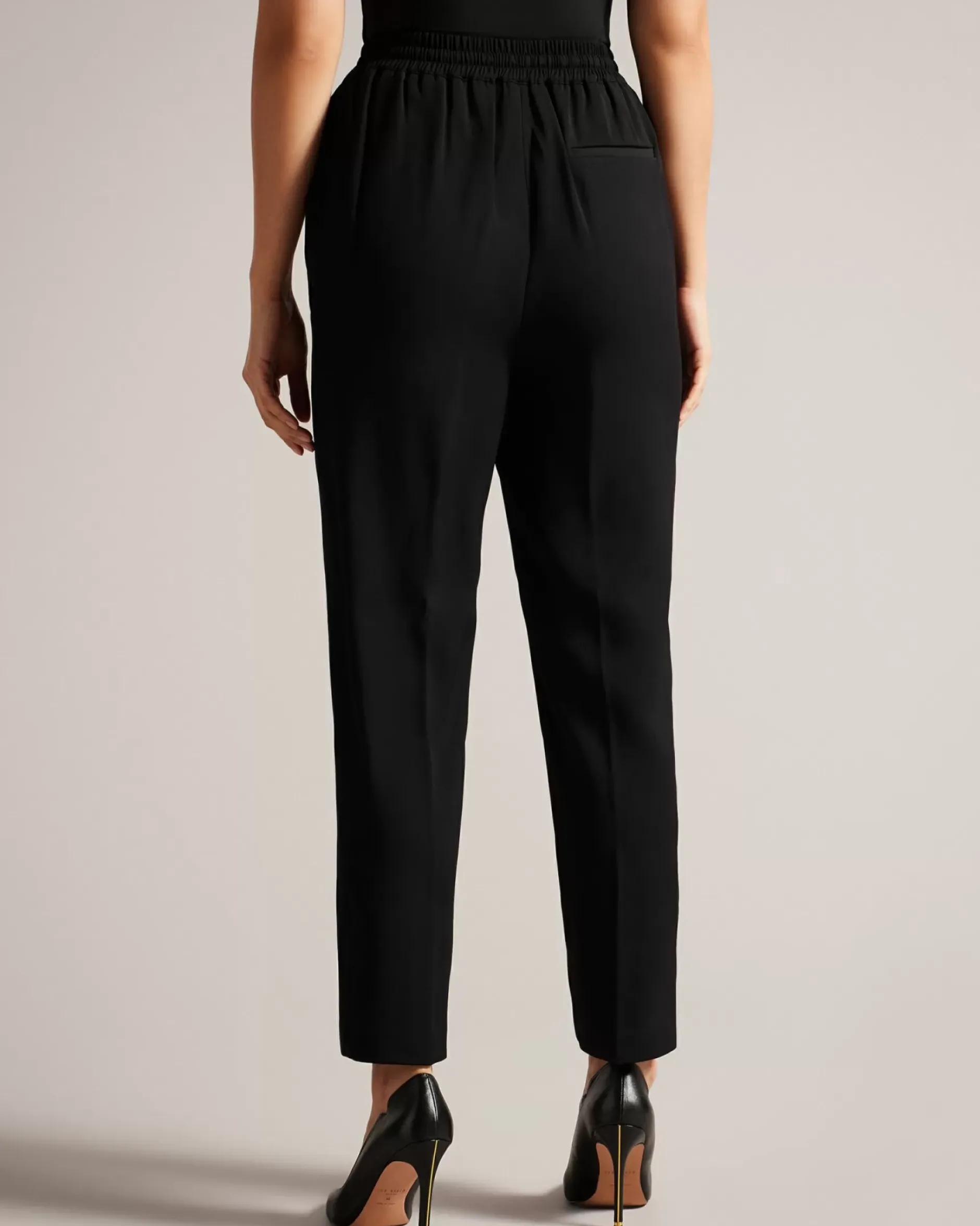 Outlet Laurai Women Trousers & Shorts