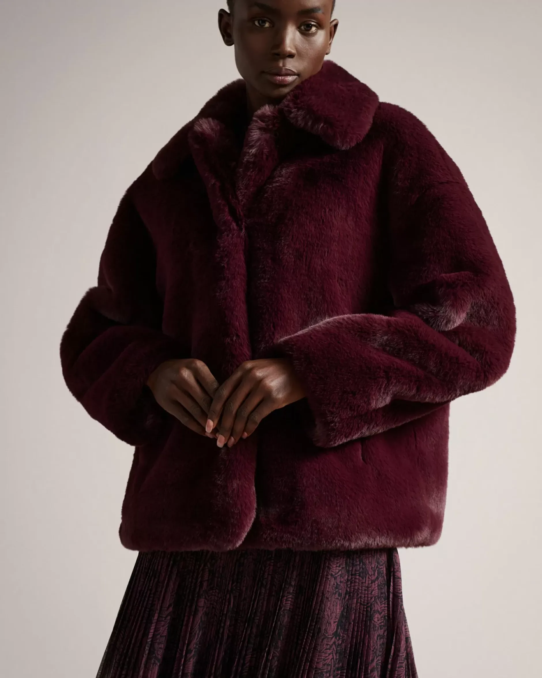 Clearance Liliam Women Coats & Jackets