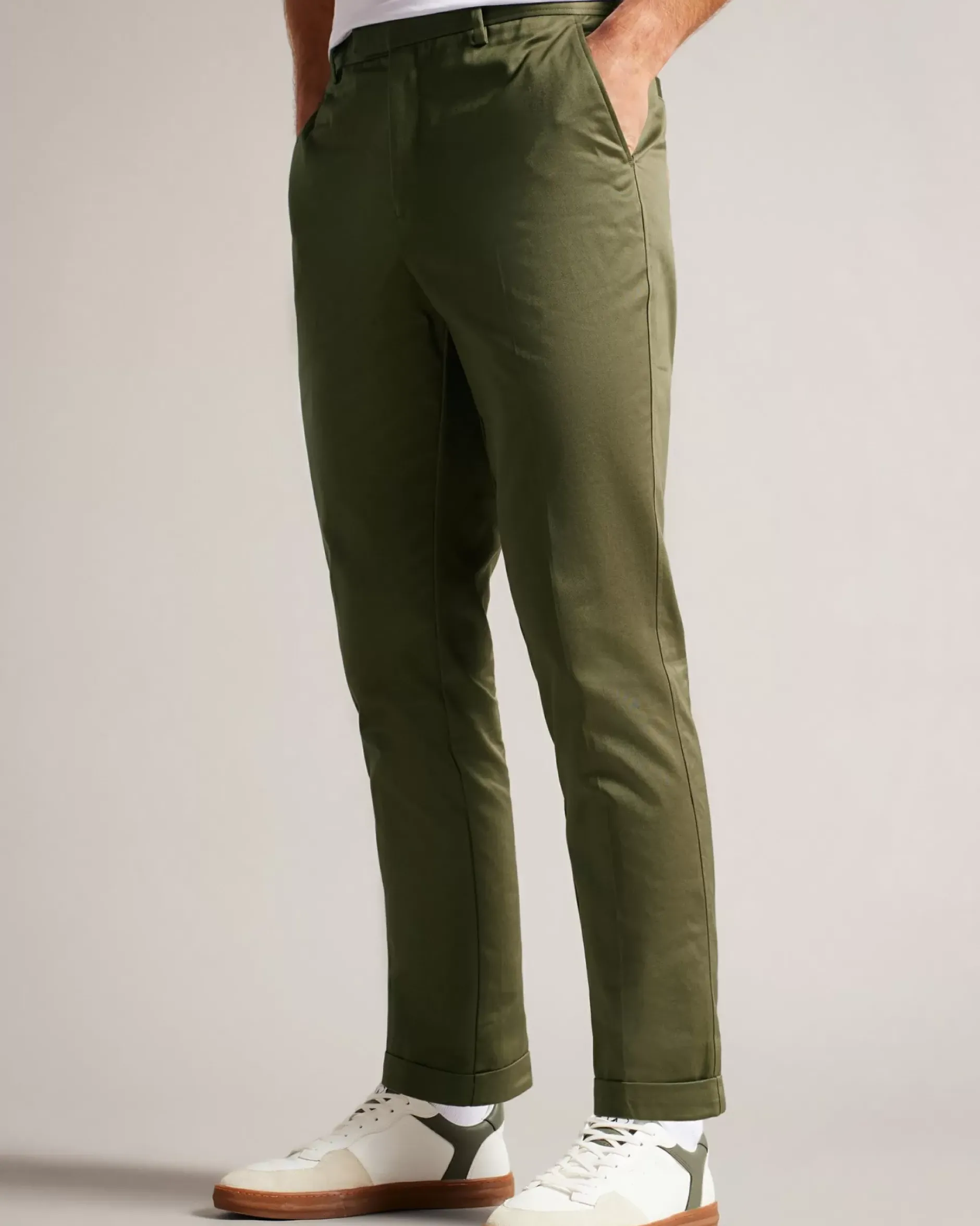 Best Luciant Men Trousers & Chinos