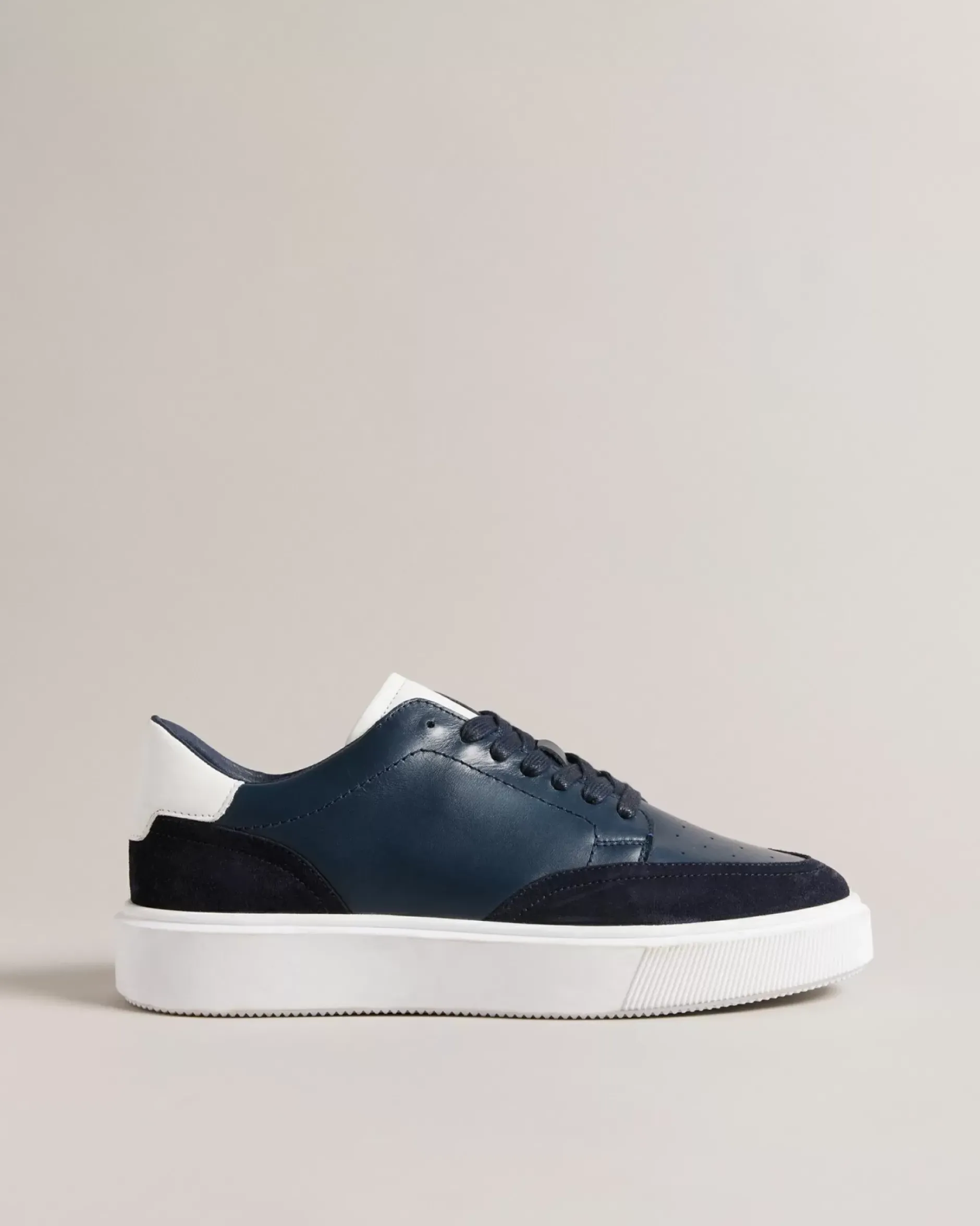 Luigis Men Trainers