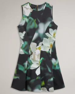 Discount Maggnie Women Dresses