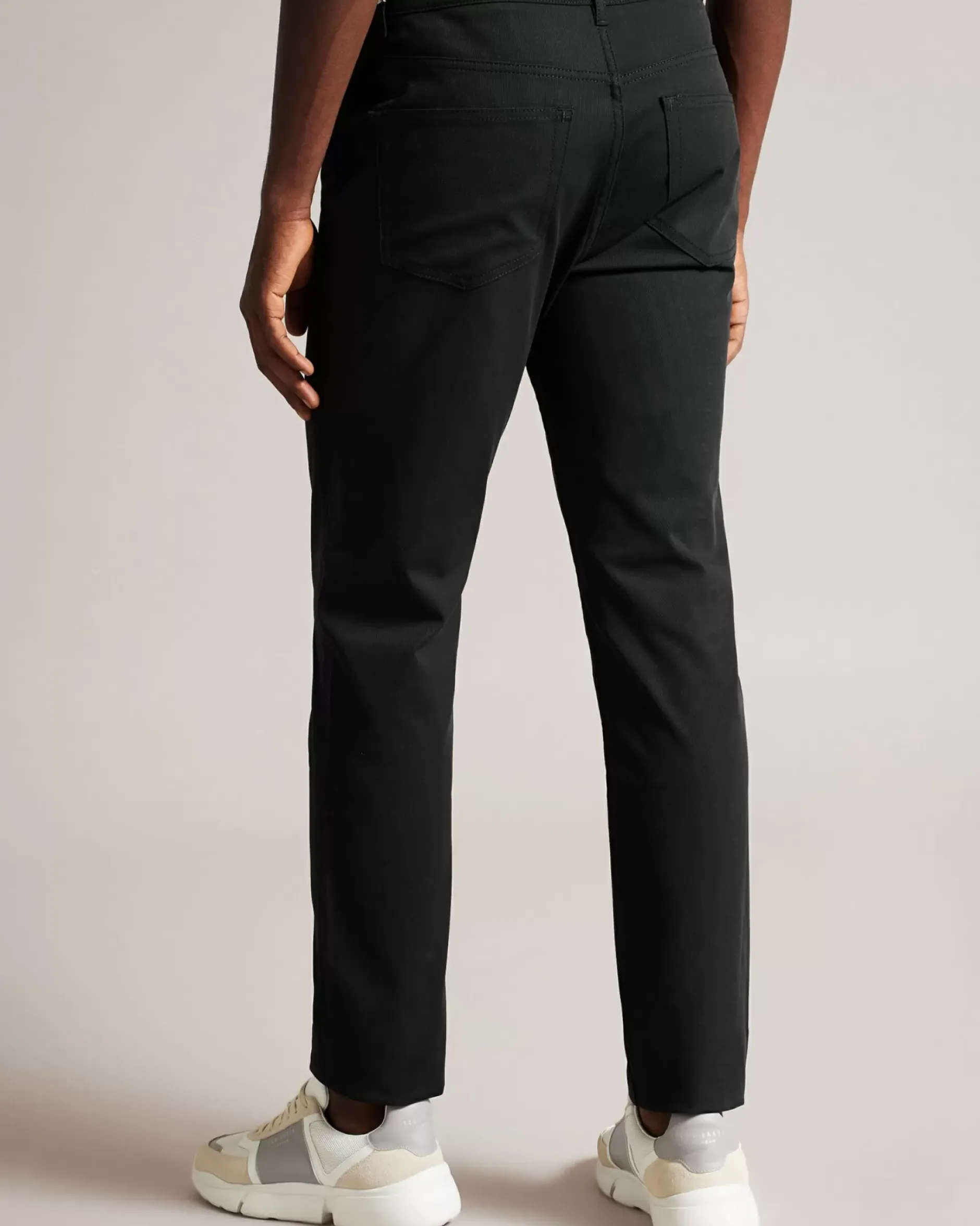 Outlet Mansurt Men Trousers & Chinos