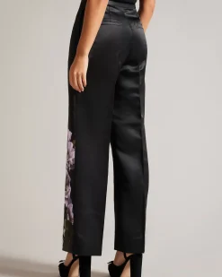 Clearance Nayaat Women Suits & Co-Ords