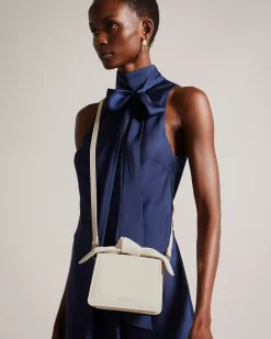 Discount Niyah Women Crossbody Bags