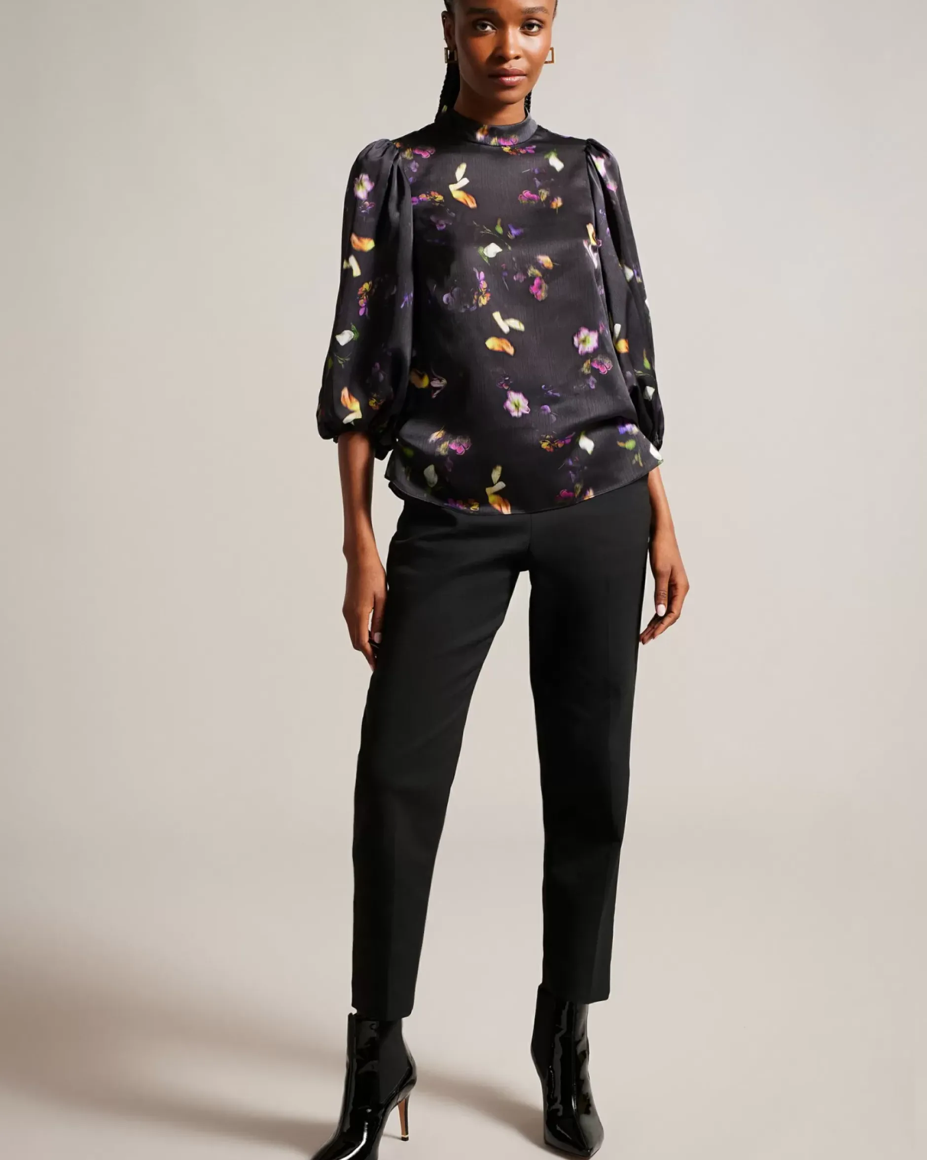 Discount Niycole Women Tops & Blouses