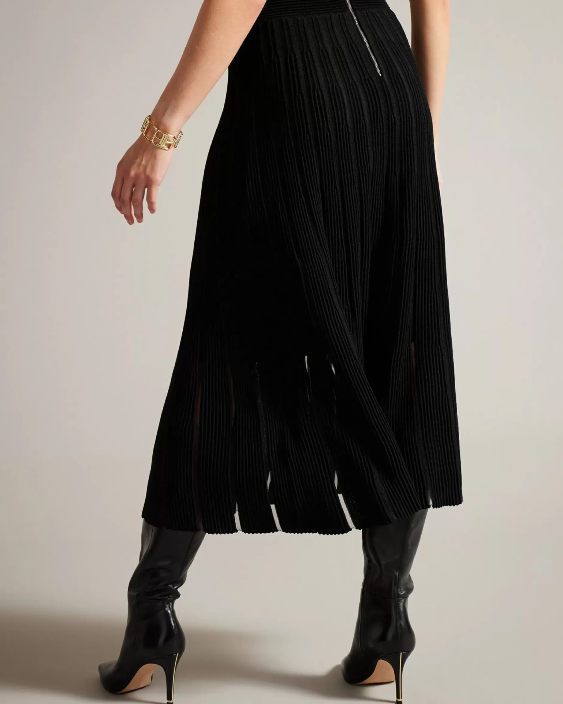 Olhaa Women Skirts