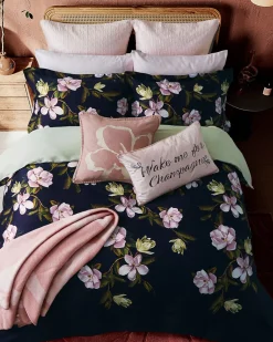 Hot Opalley Bedding