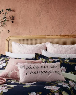 Hot Opalley Bedding