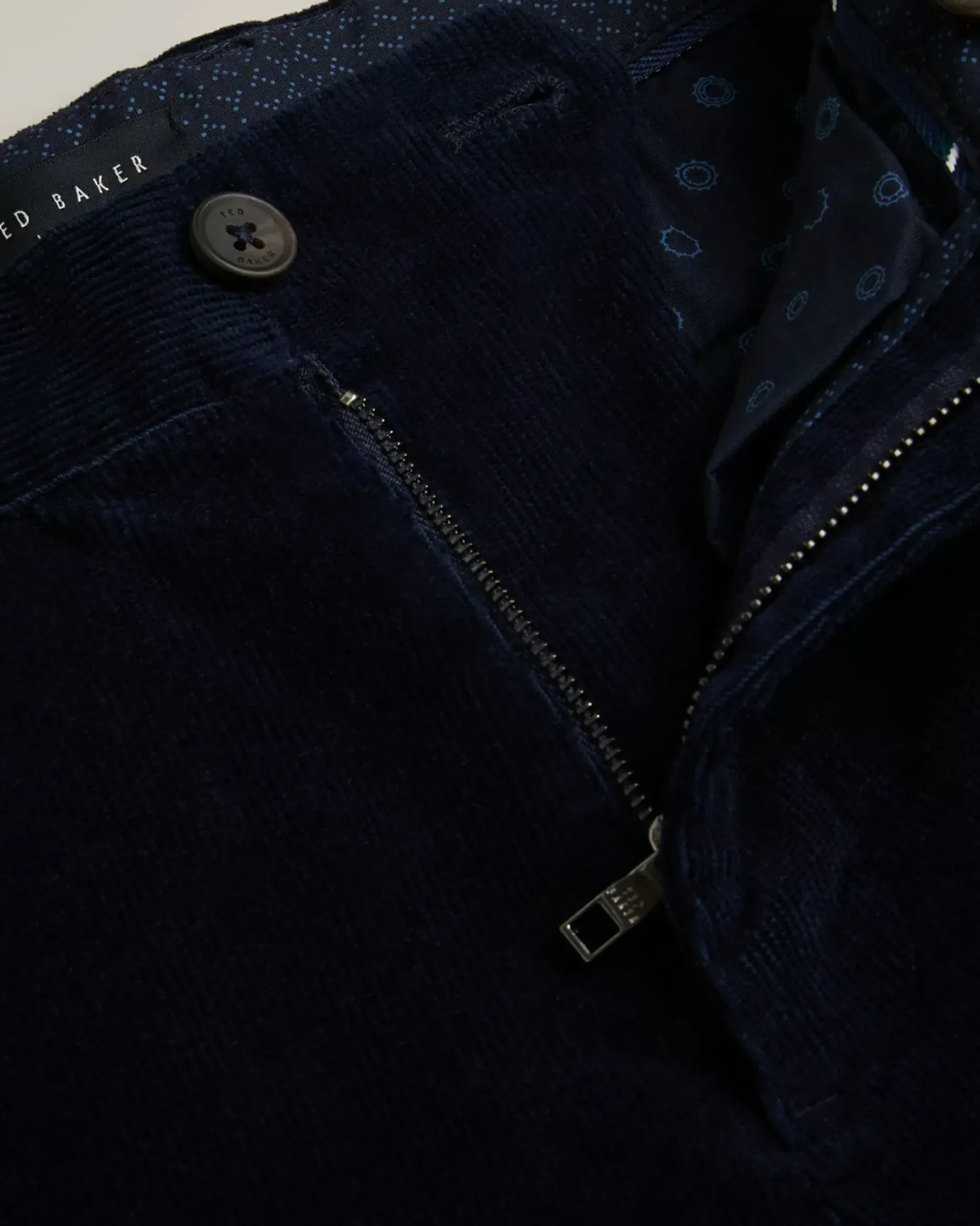 Discount Payet Men Trousers & Chinos