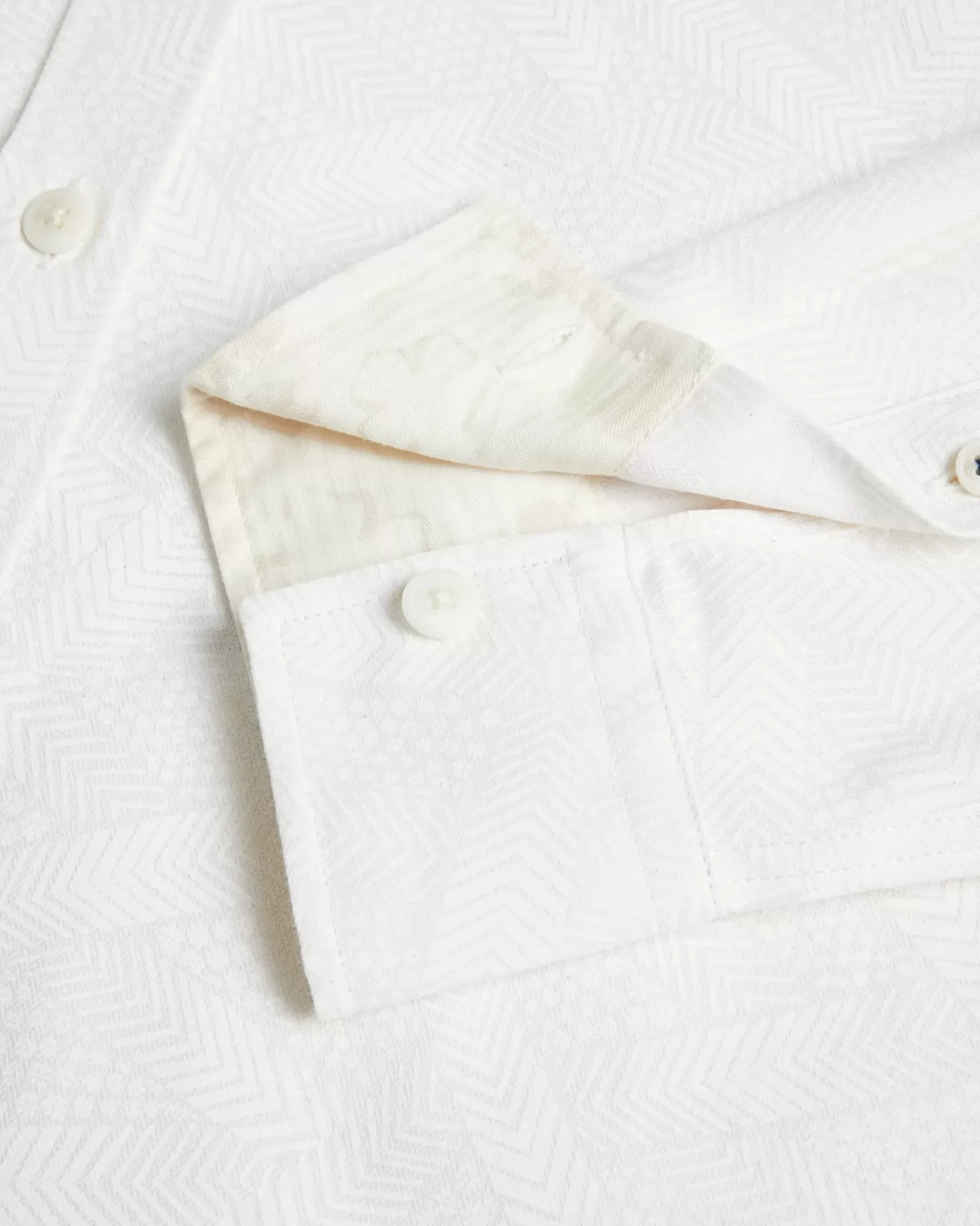 Outlet Peldun Men Shirts