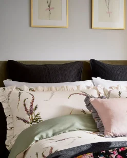 Sale Pinka Bedding