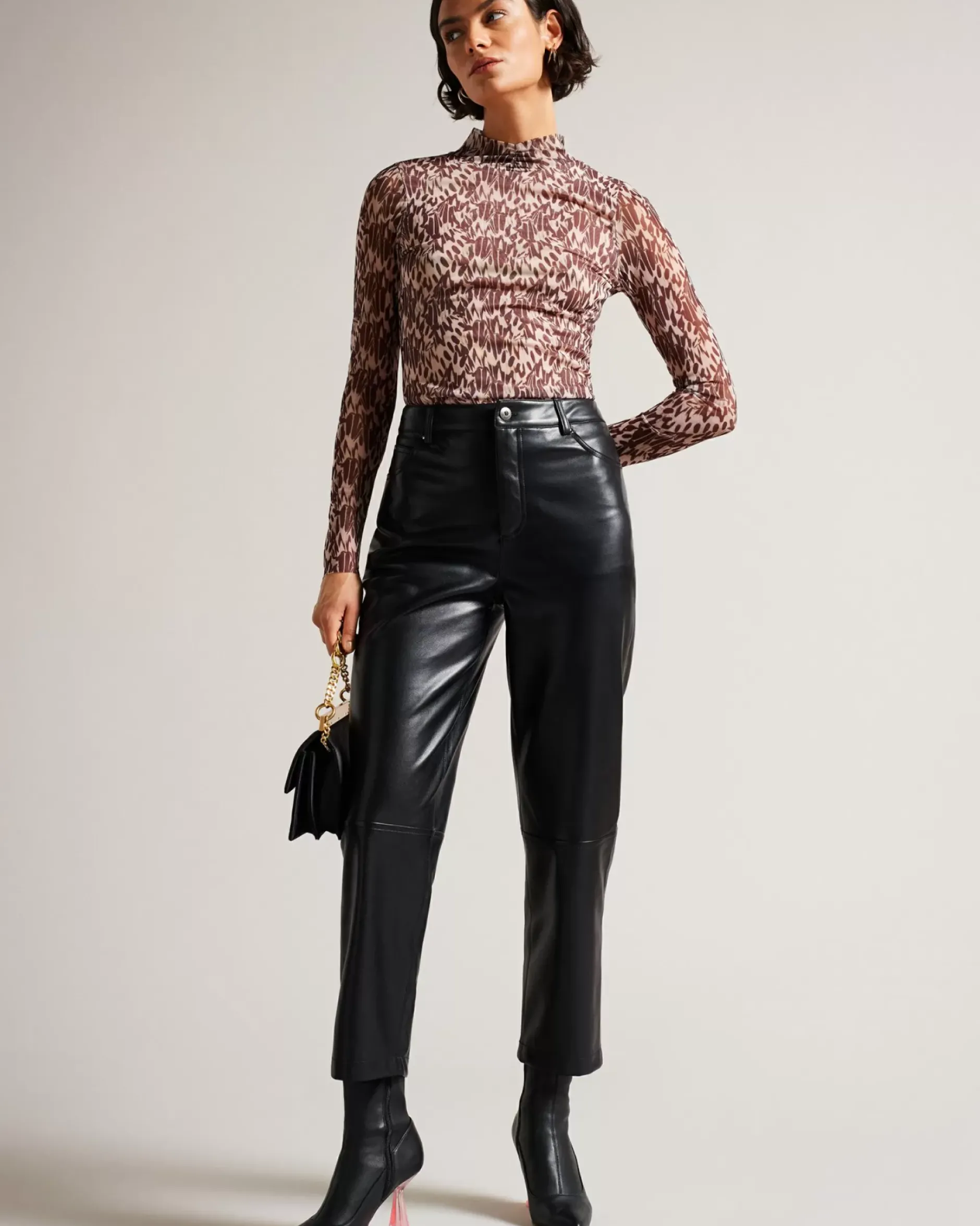Discount Plaider Women Trousers & Shorts