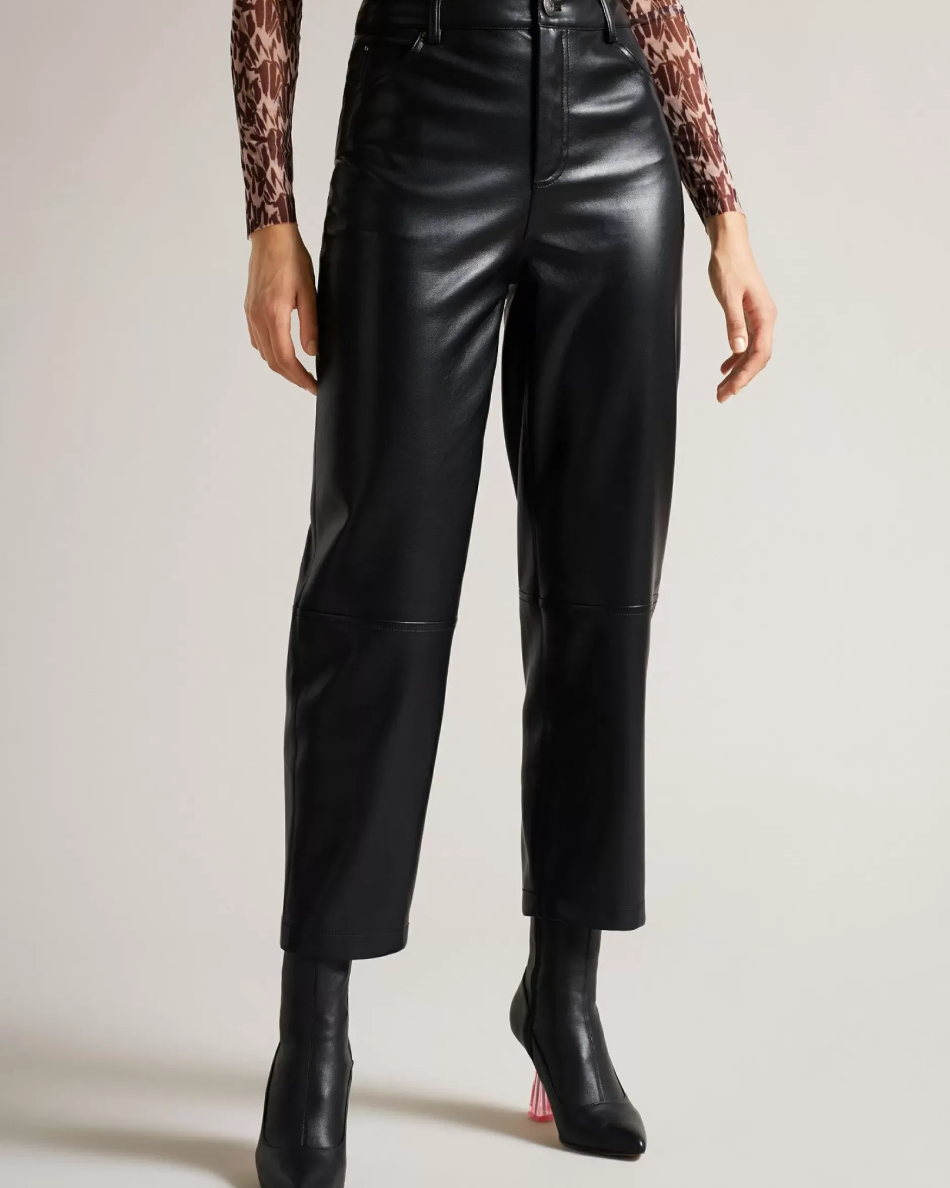 Discount Plaider Women Trousers & Shorts