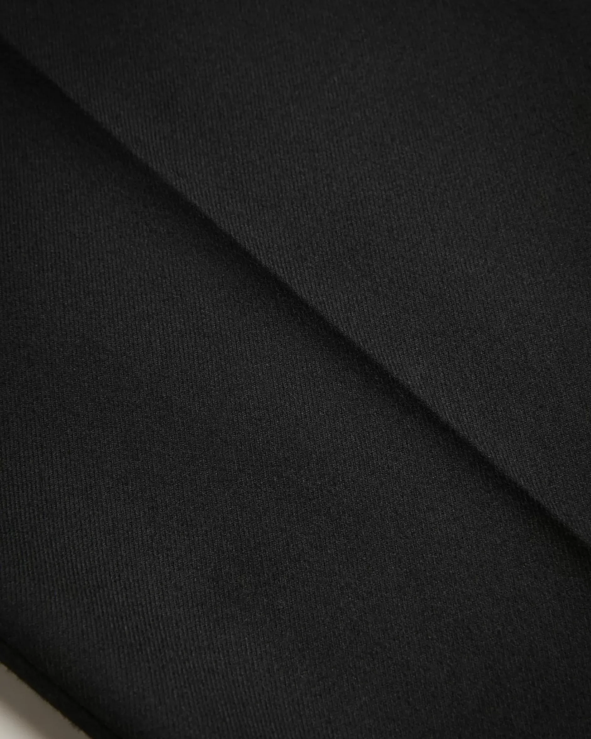 Discount Quantem Men Trousers & Chinos