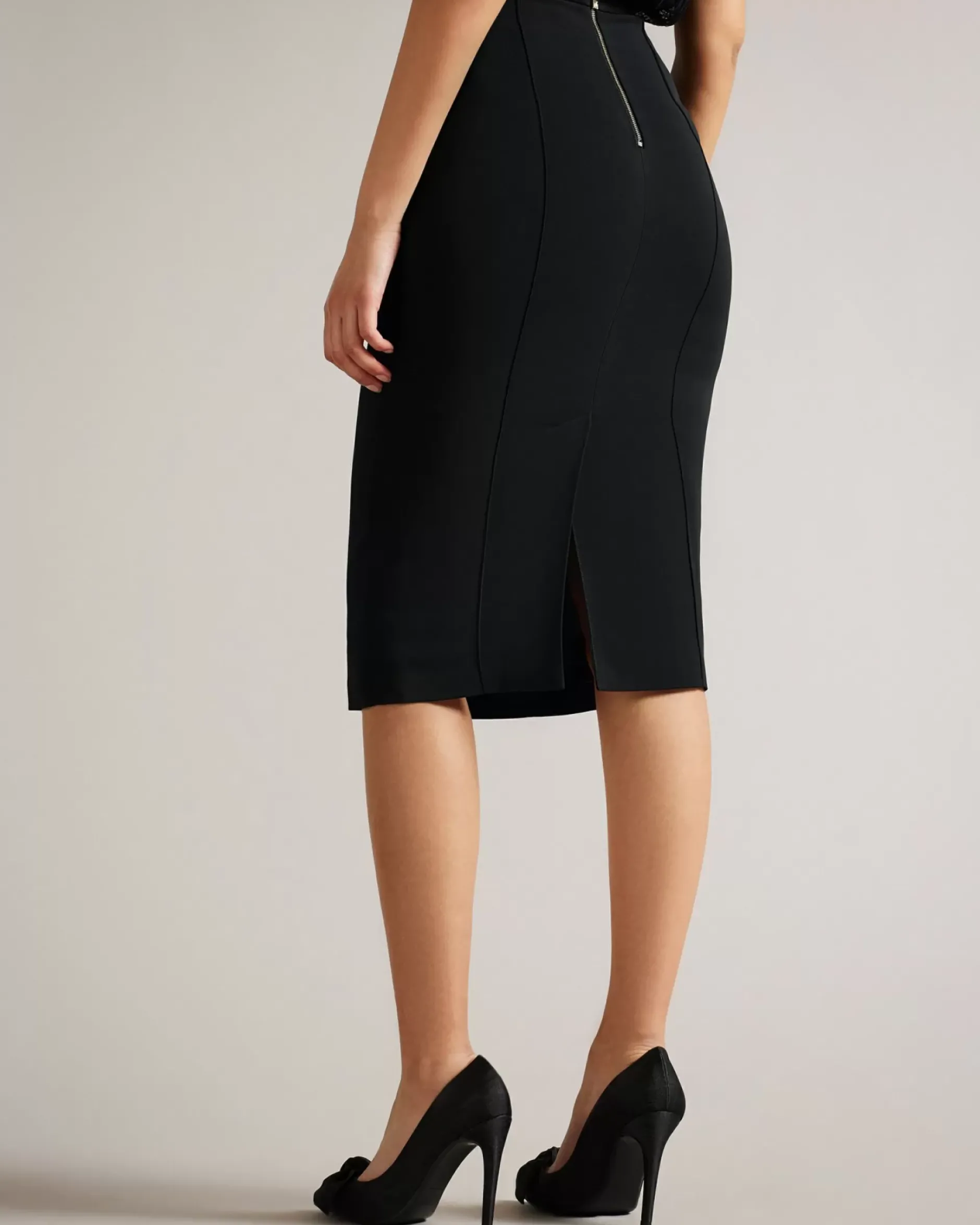 Raees Women Skirts