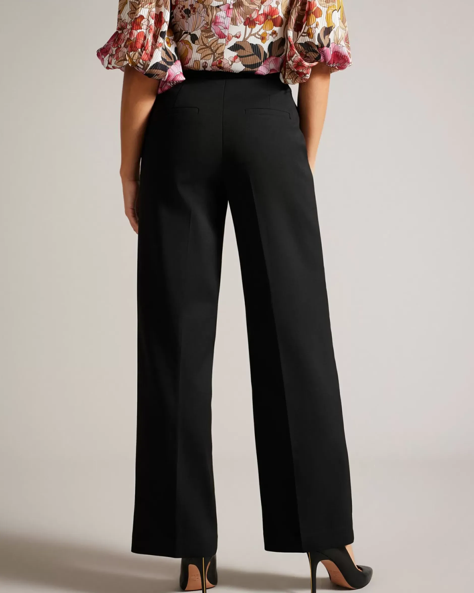 Best Riyann Women Trousers & Shorts