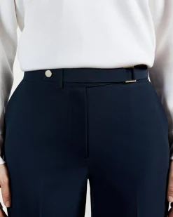 Best Rraet Women Trousers & Shorts