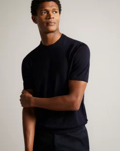 Senti Men Tops