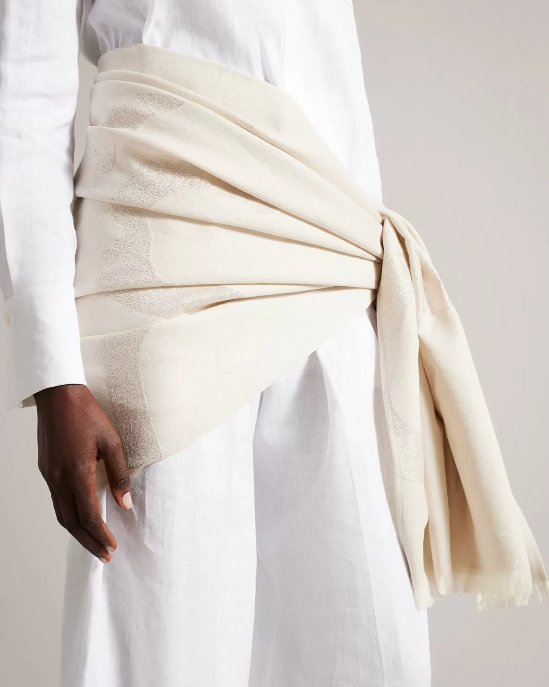 Discount Shersa Women Scarves