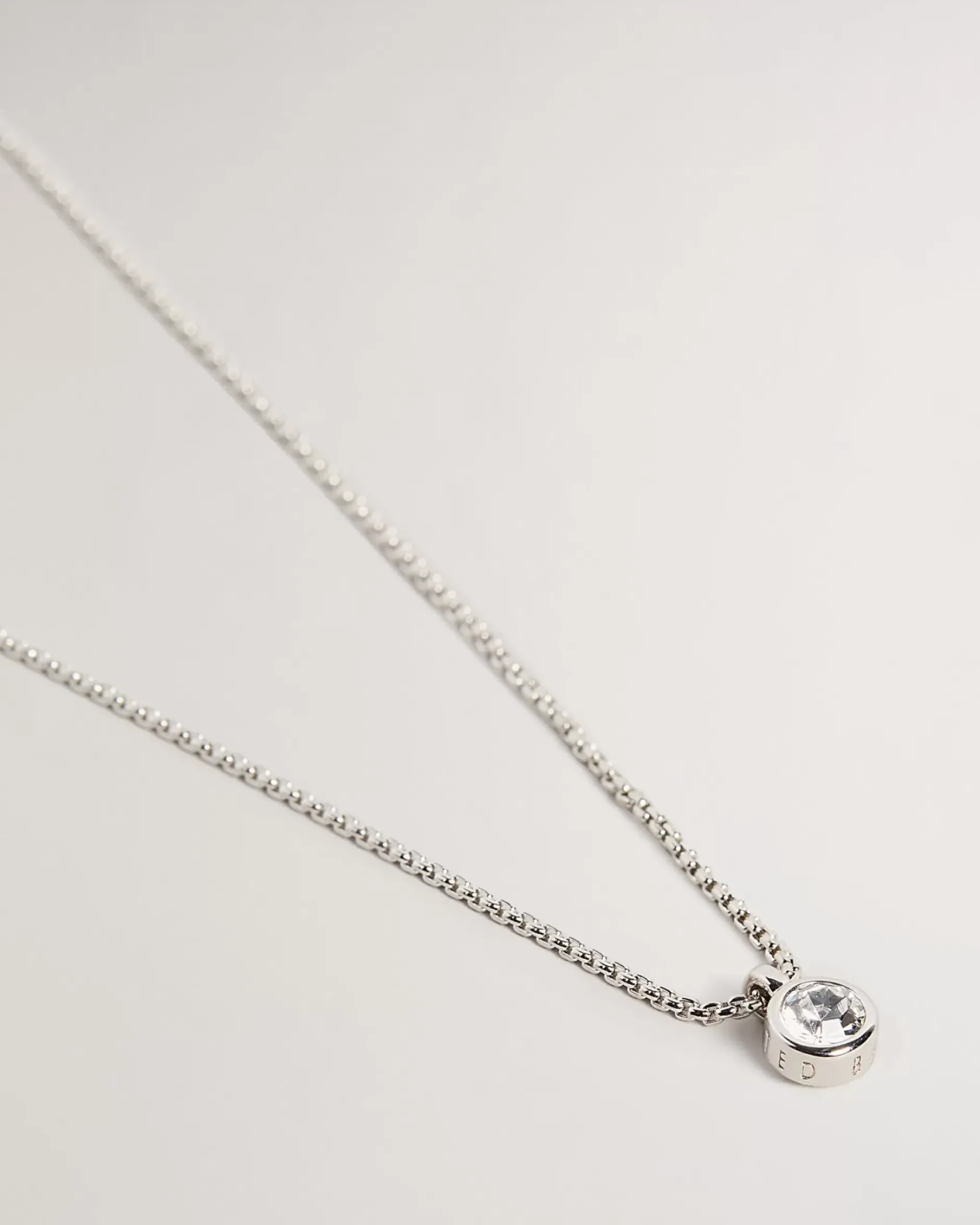 Sininaa Women Jewellery
