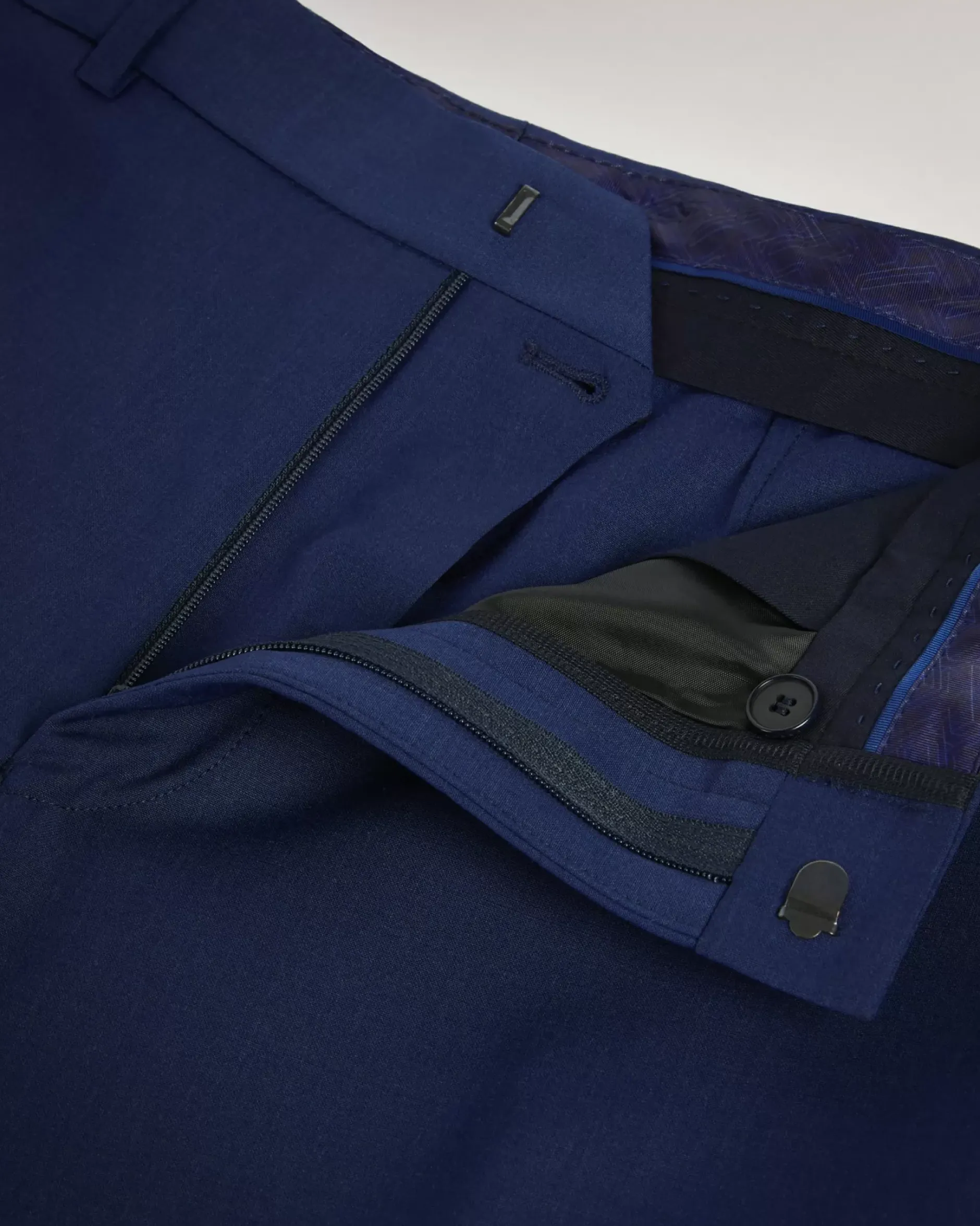 Clearance Sinjts Men Trousers & Chinos