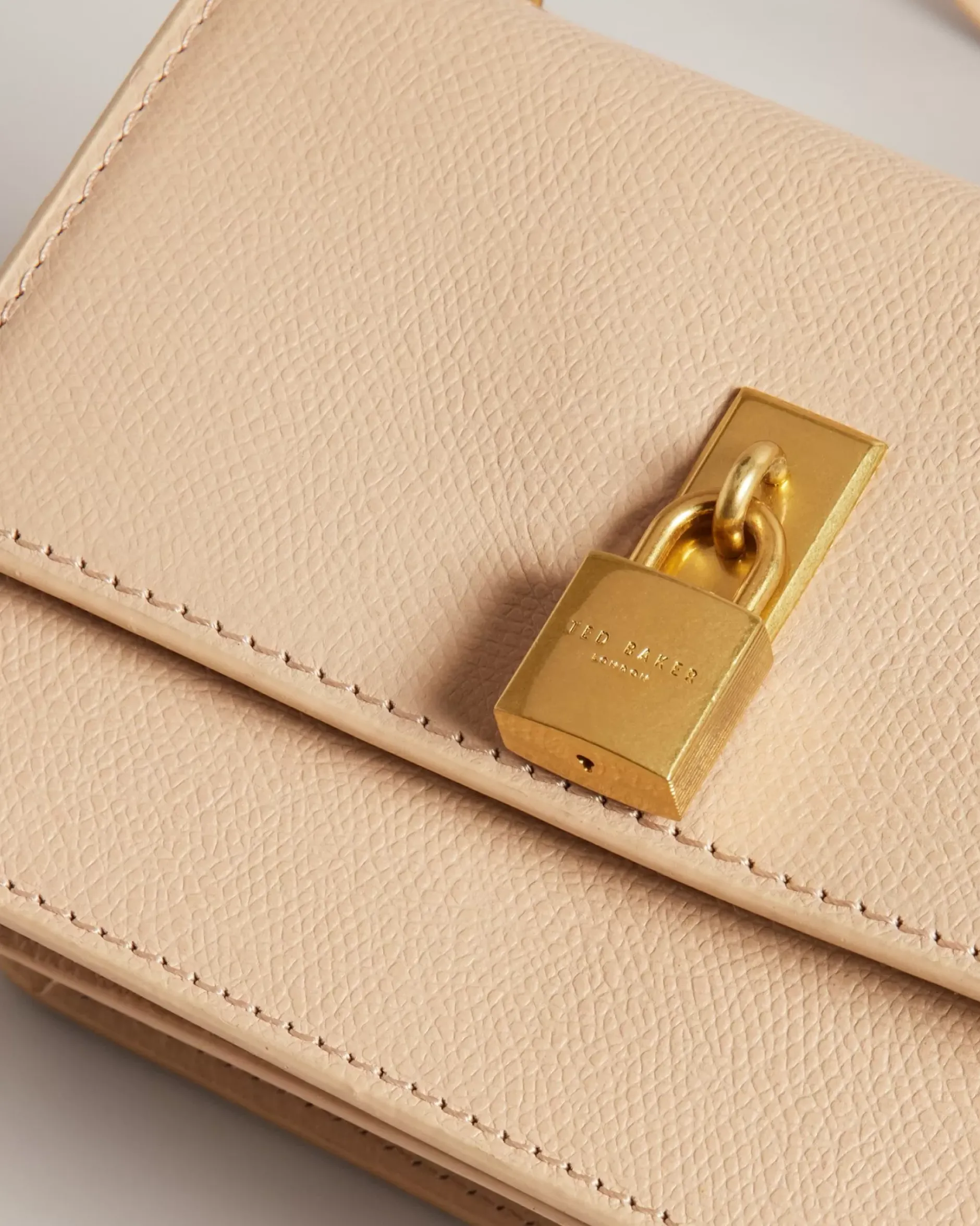 Best Ssloane Women Leather Bags